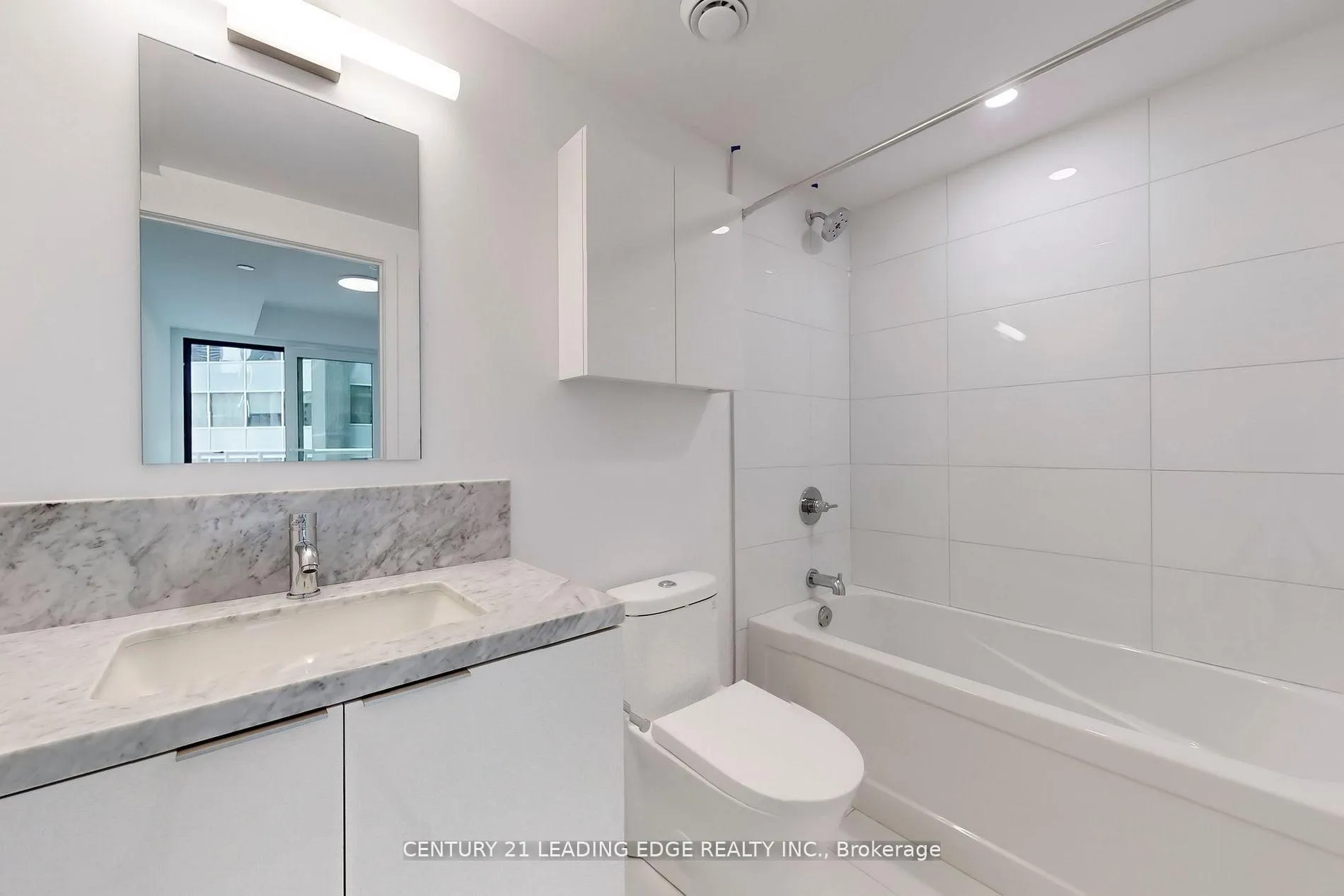 Photo 13 of Unit 726, 230 Simcoe Street, Toronto, Kensington-Chinatown — HOMEH