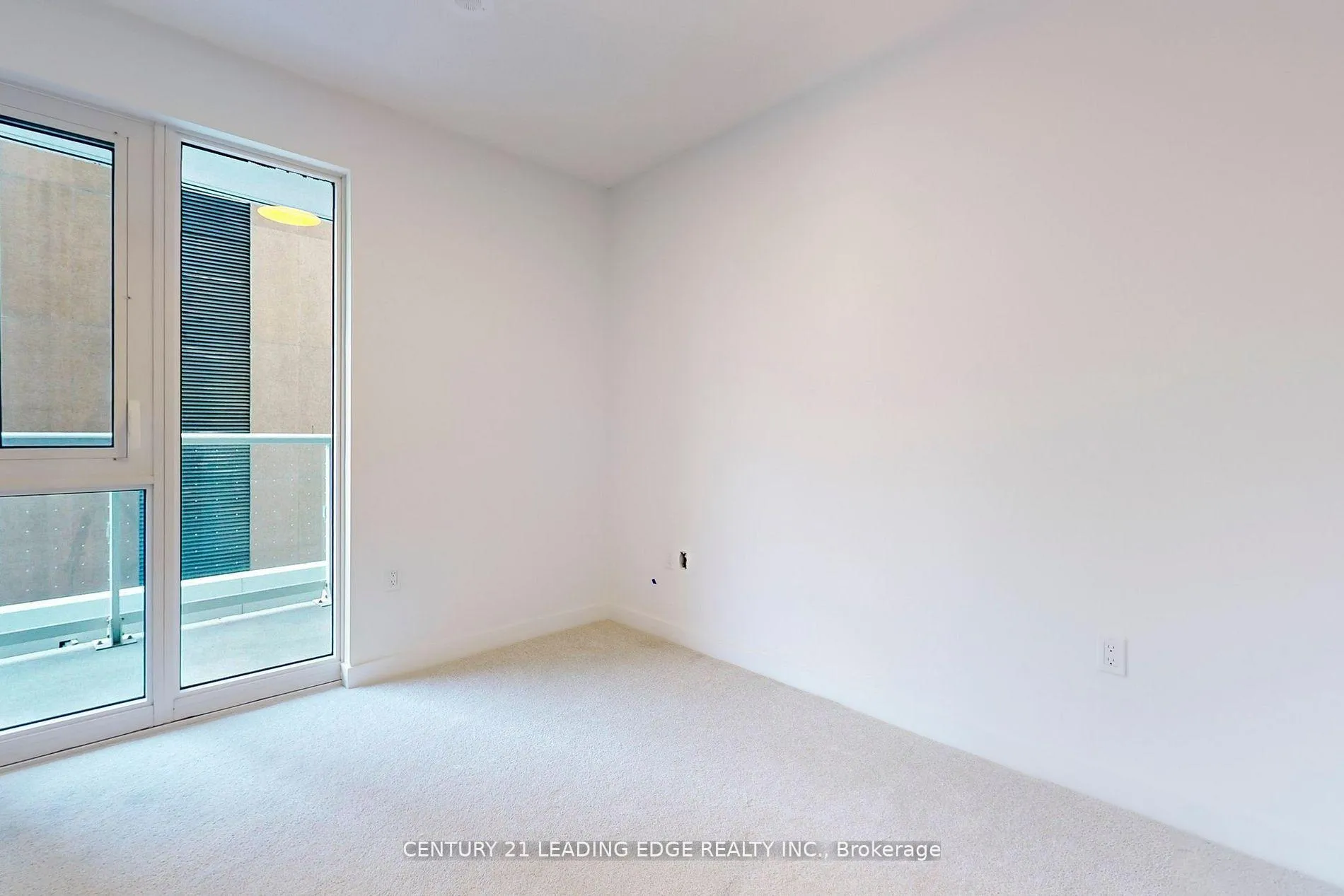 Photo 14 of Unit 726, 230 Simcoe Street, Toronto, Kensington-Chinatown — HOMEH