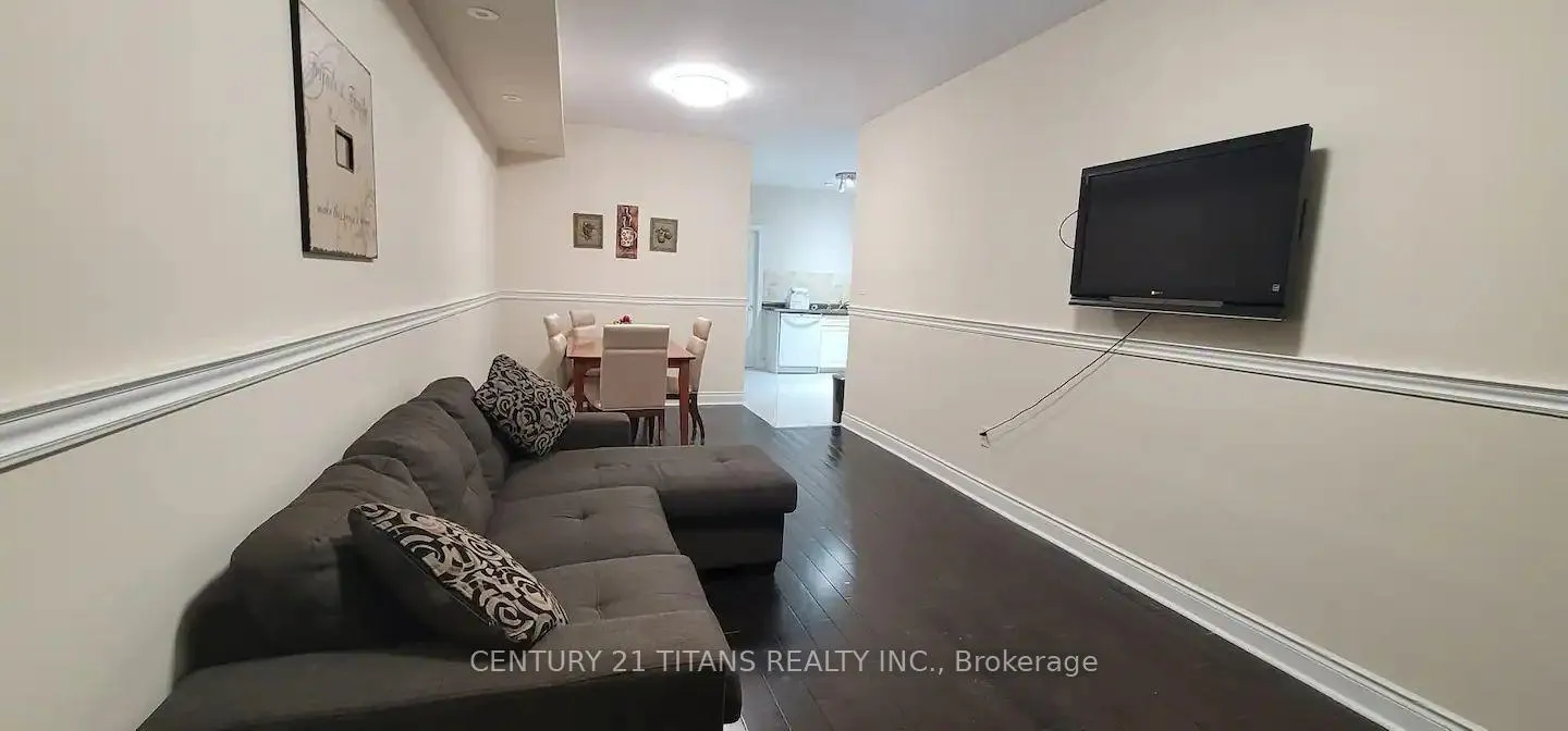 Photo 4 of Unit main, 2931 Bur Oak Avenue S, Markham, Cornell — HOMEH
