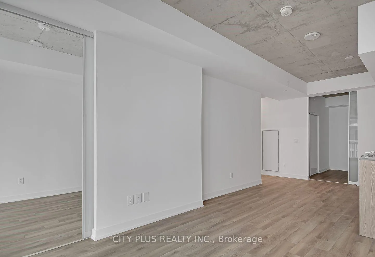Photo 10 of Unit 1101, 45 Baseball Place S, Toronto, South Riverdale — HOMEH