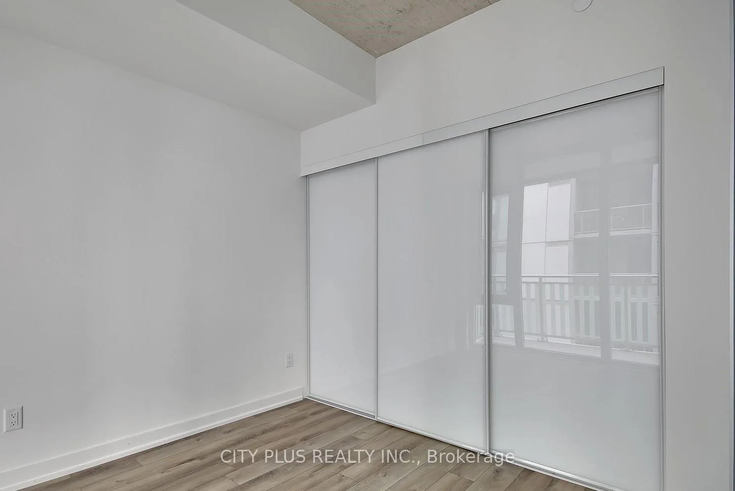 Photo 13 of Unit 1101, 45 Baseball Place S, Toronto, South Riverdale — HOMEH