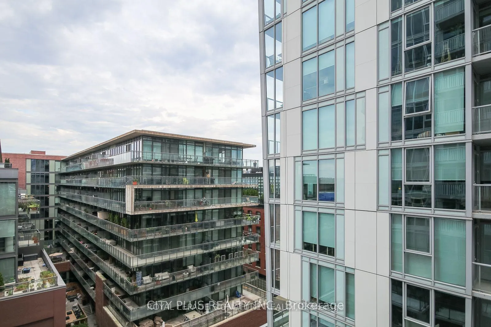Photo 24 of Unit 1101, 45 Baseball Place S, Toronto, South Riverdale — HOMEH