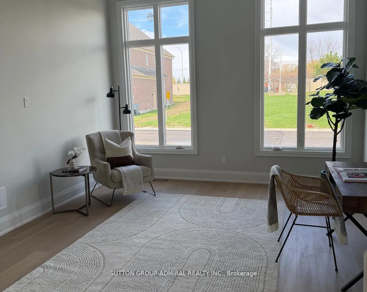 Photo 4 of 24 Valleywest Road, Brampton, Vales of Castlemore — HOMEH