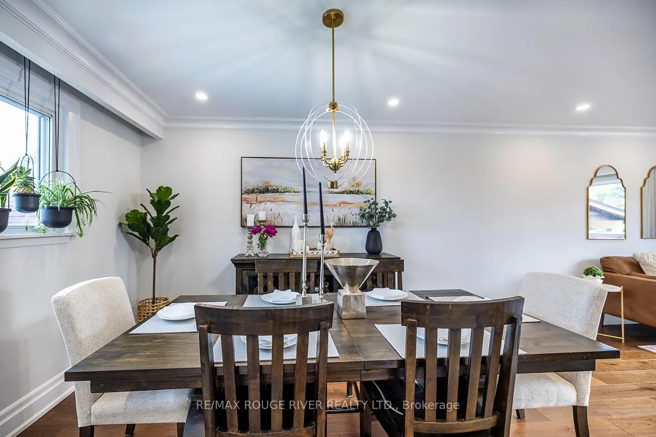 Photo 9 of 108 Roser Crescent, Clarington, Bowmanville — HOMEH