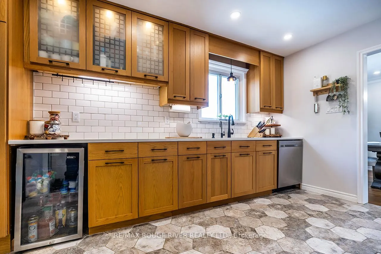 Photo 13 of 108 Roser Crescent, Clarington, Bowmanville — HOMEH