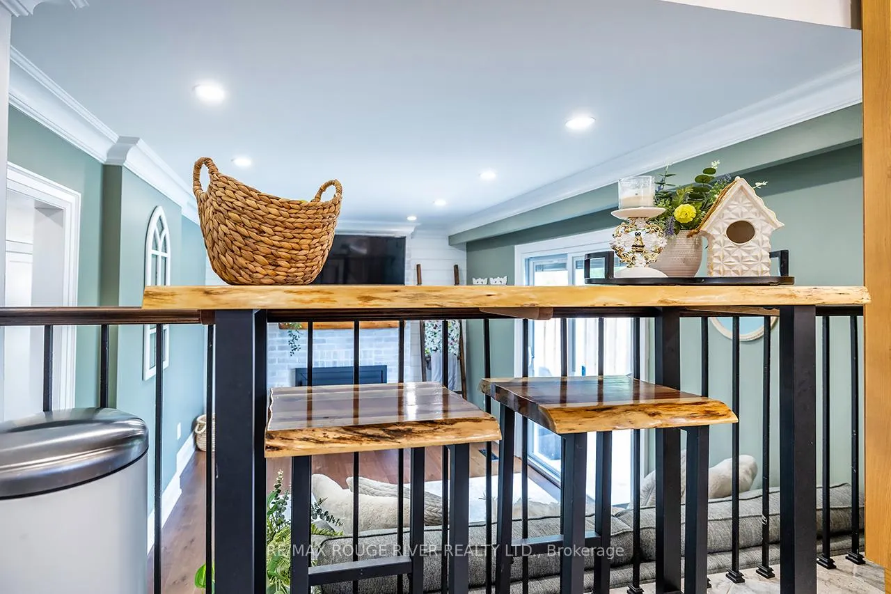 Photo 14 of 108 Roser Crescent, Clarington, Bowmanville — HOMEH
