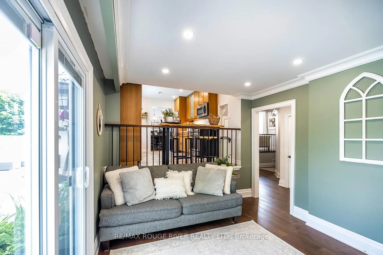Photo 18 of 108 Roser Crescent, Clarington, Bowmanville — HOMEH
