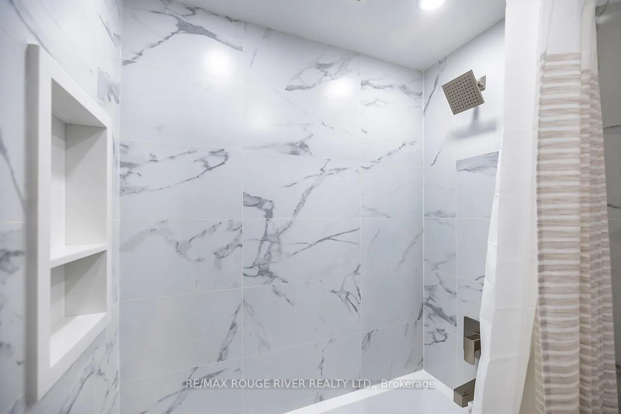 Photo 24 of 108 Roser Crescent, Clarington, Bowmanville — HOMEH