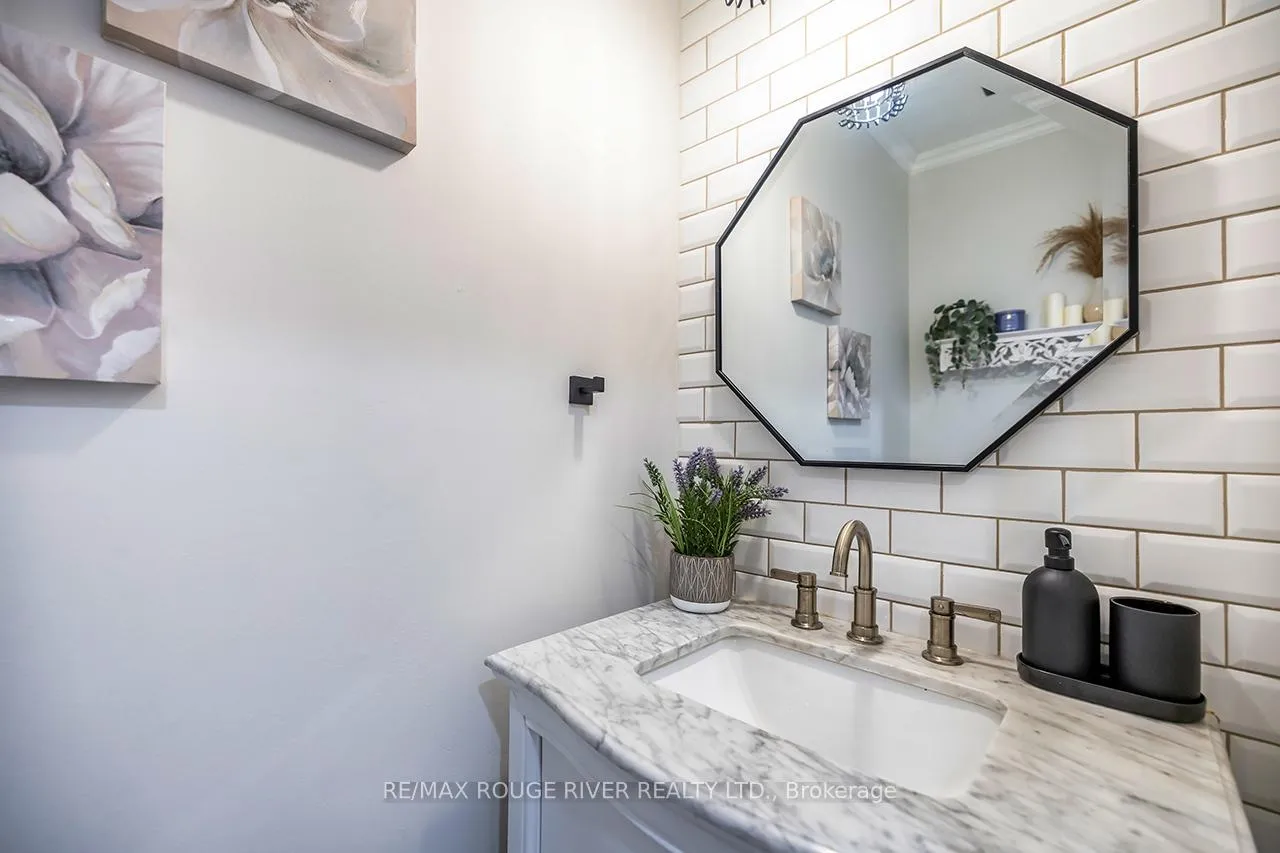 Photo 27 of 108 Roser Crescent, Clarington, Bowmanville — HOMEH