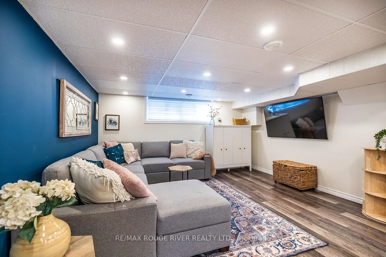 Photo 30 of 108 Roser Crescent, Clarington, Bowmanville — HOMEH