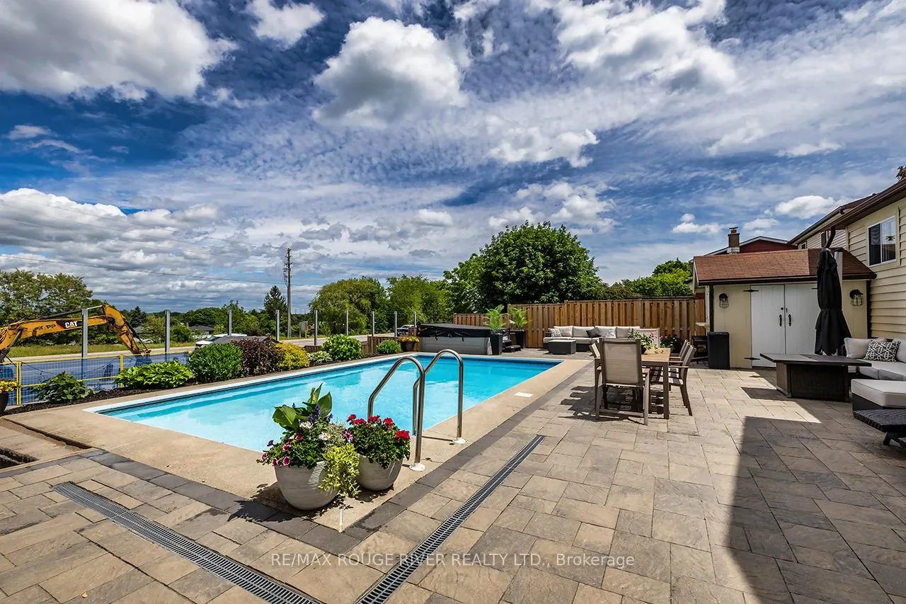 Photo 37 of 108 Roser Crescent, Clarington, Bowmanville — HOMEH