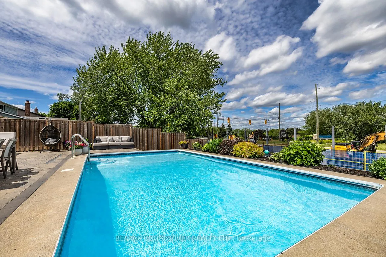 Photo 41 of 108 Roser Crescent, Clarington, Bowmanville — HOMEH