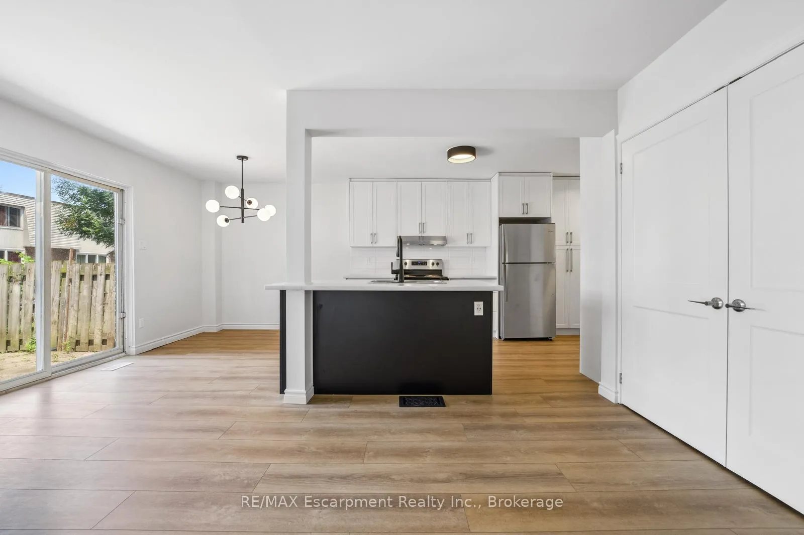 Photo 12 of Unit 178, 17 Old Pine Trail, St. Catharines, Carlton/Bunting — HOMEH