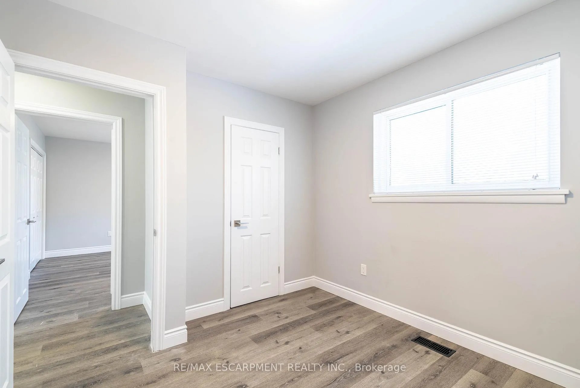 Photo 18 of Unit 1, 196 Upper Paradise Road, Hamilton, Westcliffe — HOMEH