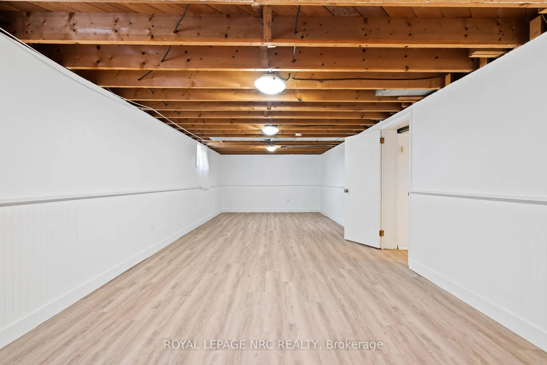 Photo 15 of 3 Philpark Road, St. Catharines, Port Dalhousie — HOMEH
