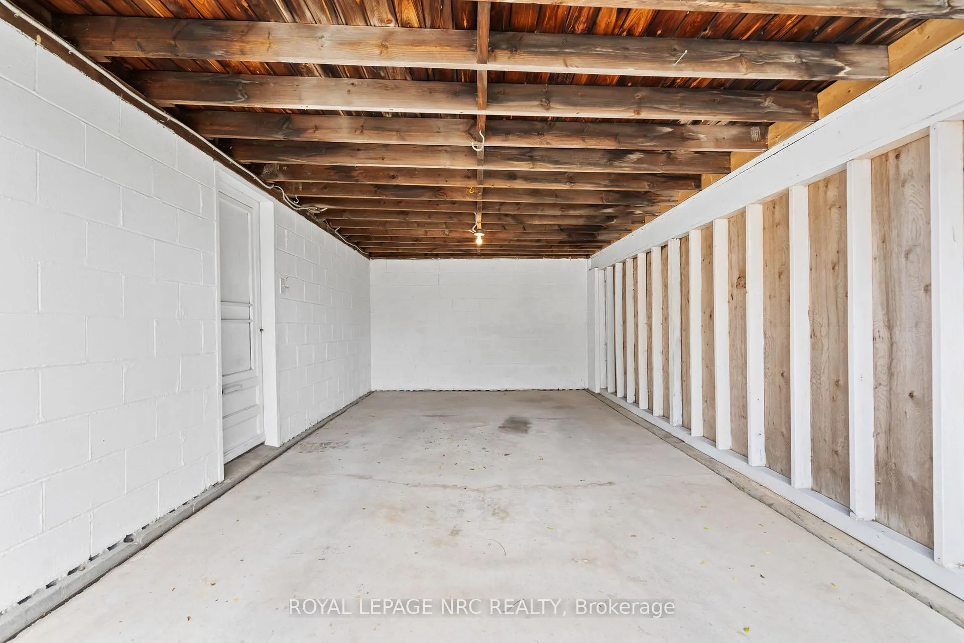 Photo 24 of 3 Philpark Road, St. Catharines, Port Dalhousie — HOMEH