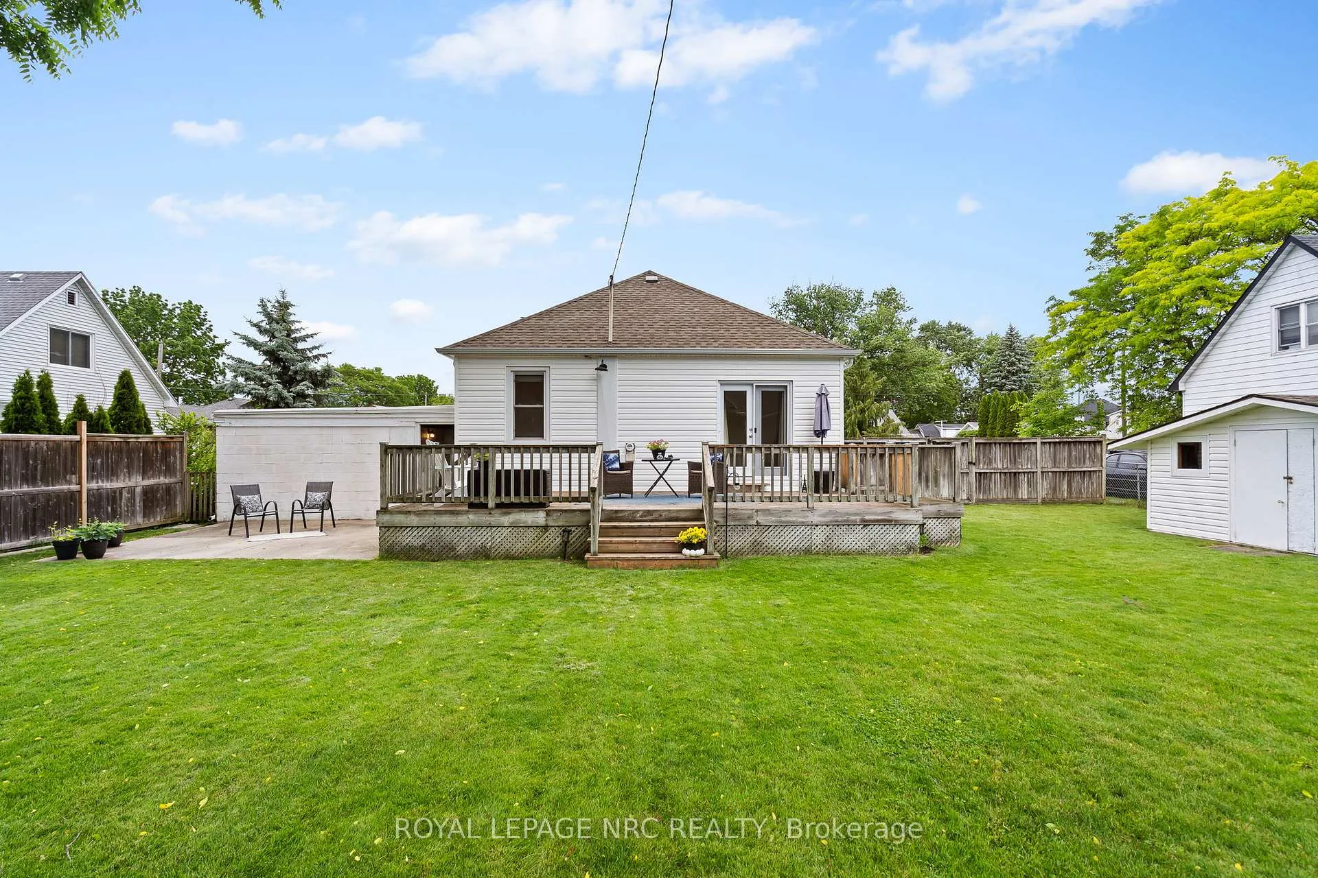 Photo 26 of 3 Philpark Road, St. Catharines, Port Dalhousie — HOMEH