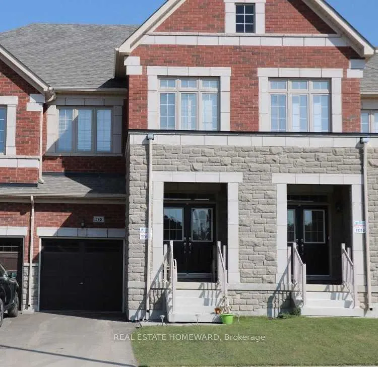 Photo 3 of 218 Roy Harper Avenue, Aurora, Rural Aurora — HOMEH
