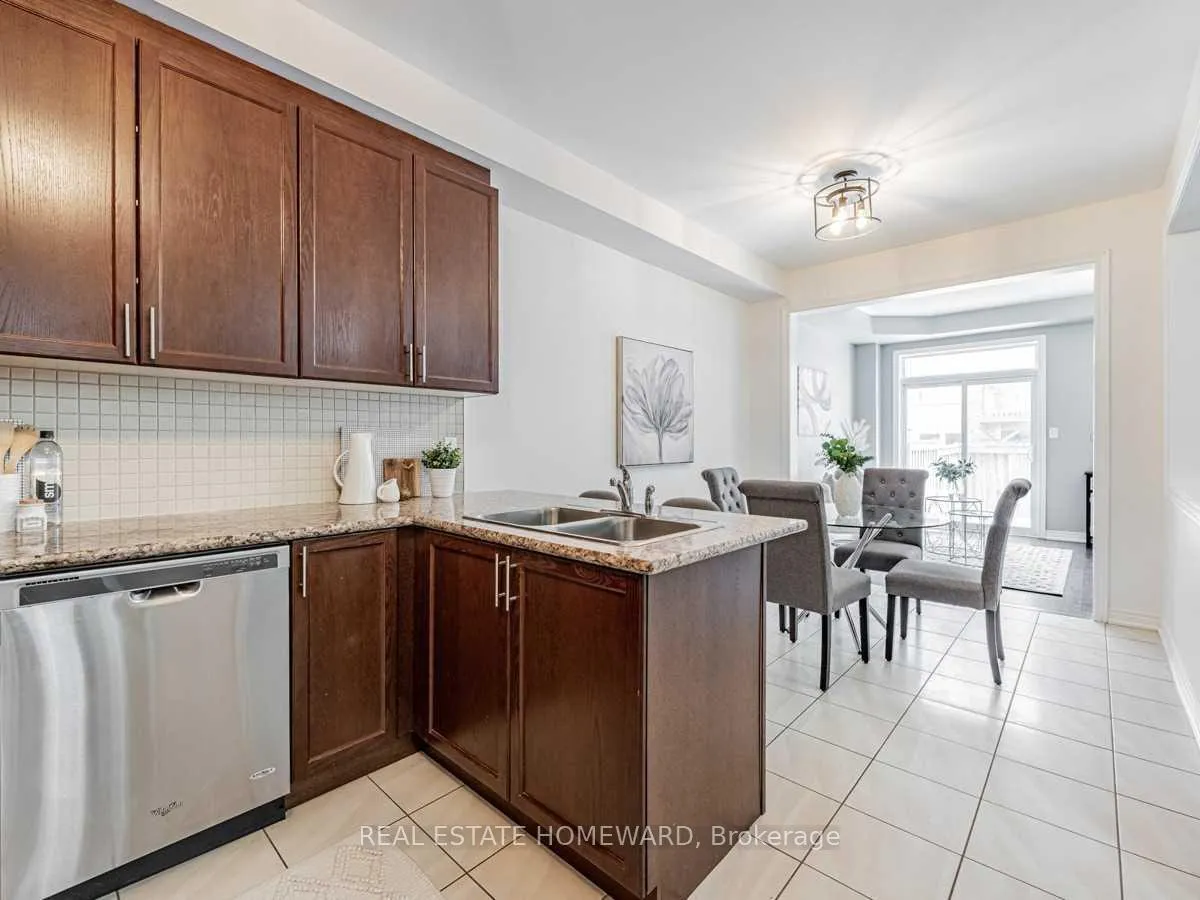 Photo 18 of 218 Roy Harper Avenue, Aurora, Rural Aurora — HOMEH