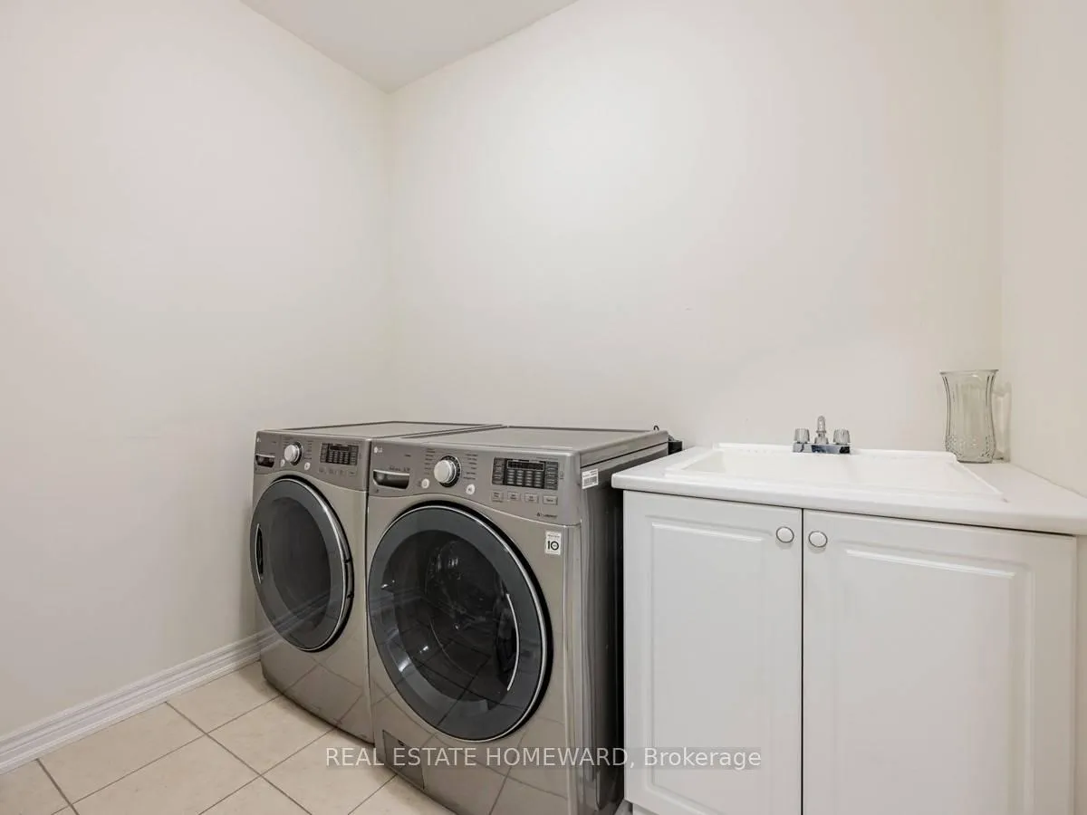 Photo 24 of 218 Roy Harper Avenue, Aurora, Rural Aurora — HOMEH
