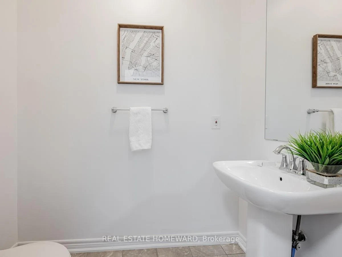 Photo 28 of 218 Roy Harper Avenue, Aurora, Rural Aurora — HOMEH