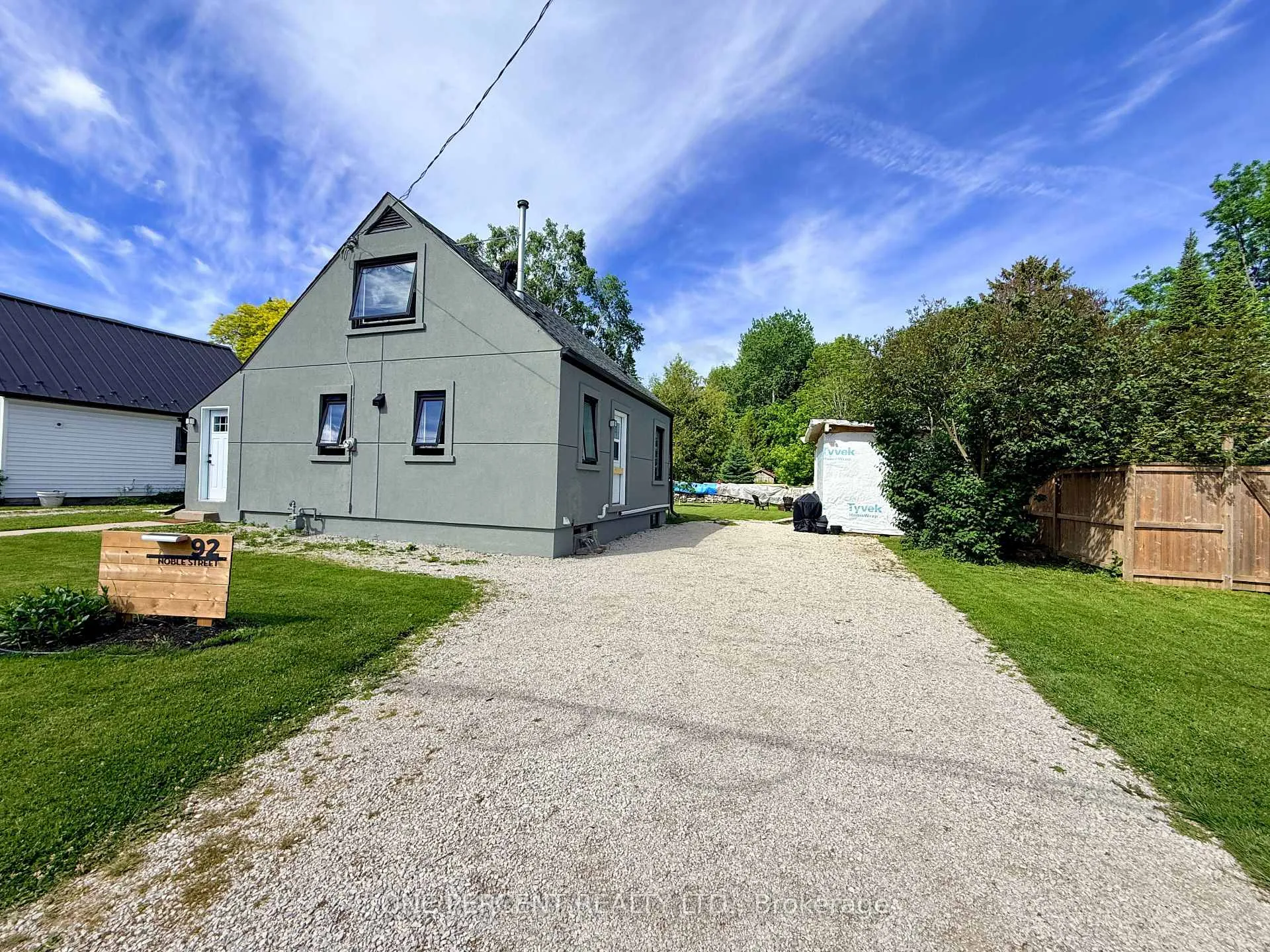 Photo 2 of 92 Noble Street S, Meaford — HOMEH