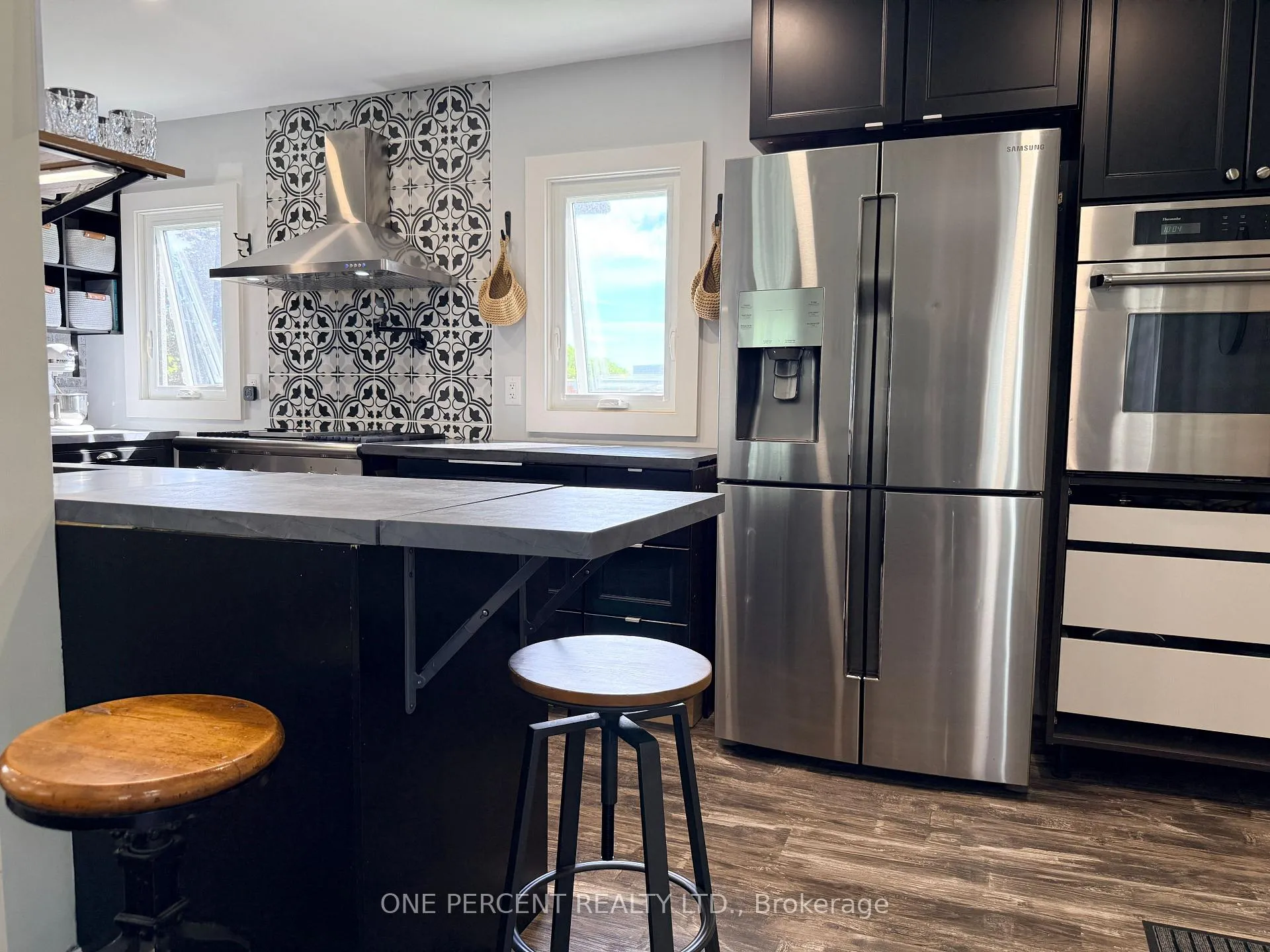 Photo 6 of 92 Noble Street S, Meaford — HOMEH