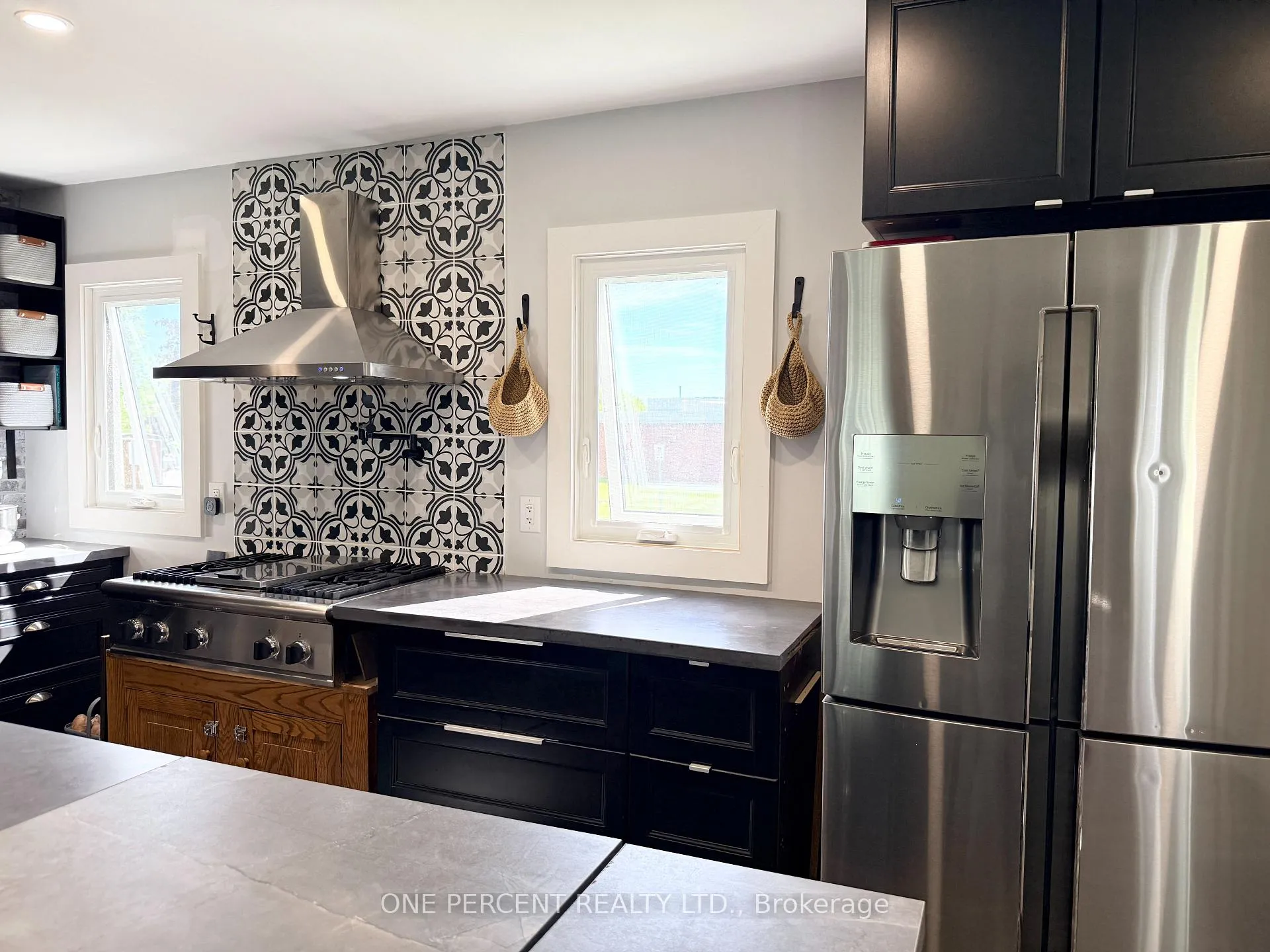 Photo 9 of 92 Noble Street S, Meaford — HOMEH