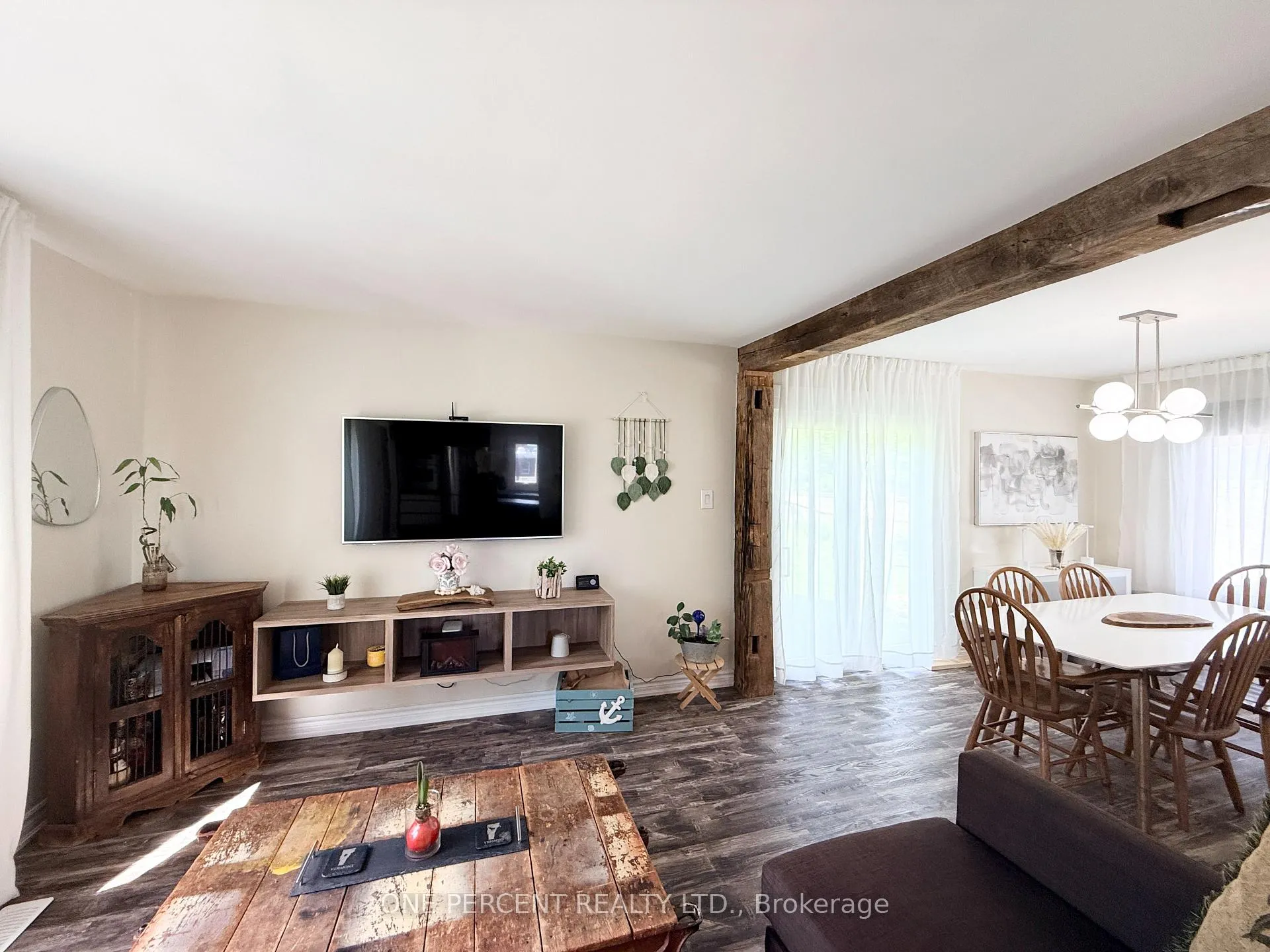 Photo 11 of 92 Noble Street S, Meaford — HOMEH
