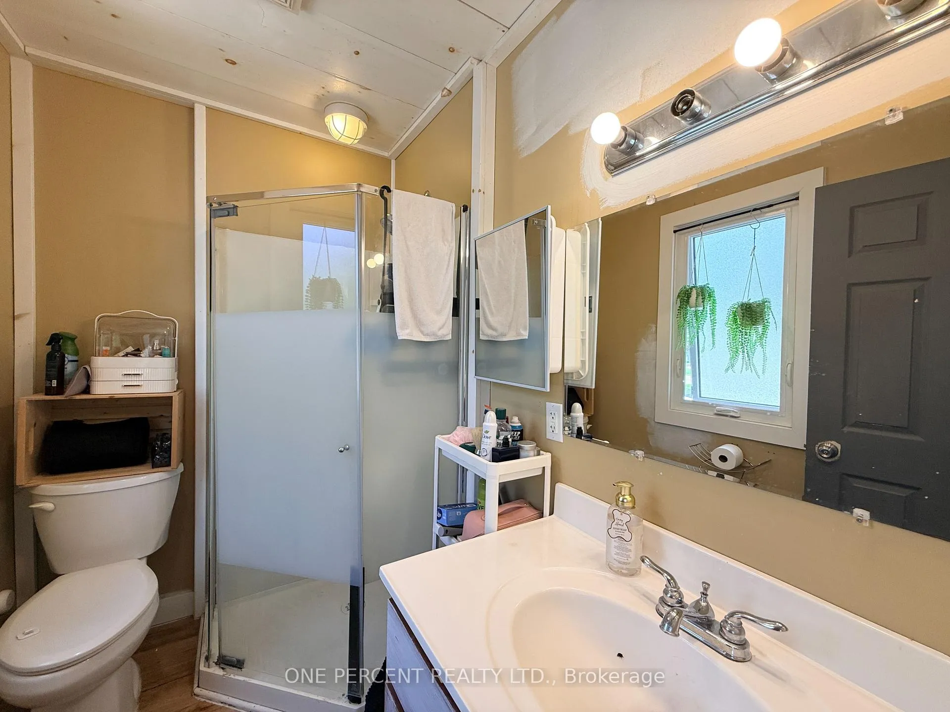 Photo 15 of 92 Noble Street S, Meaford — HOMEH