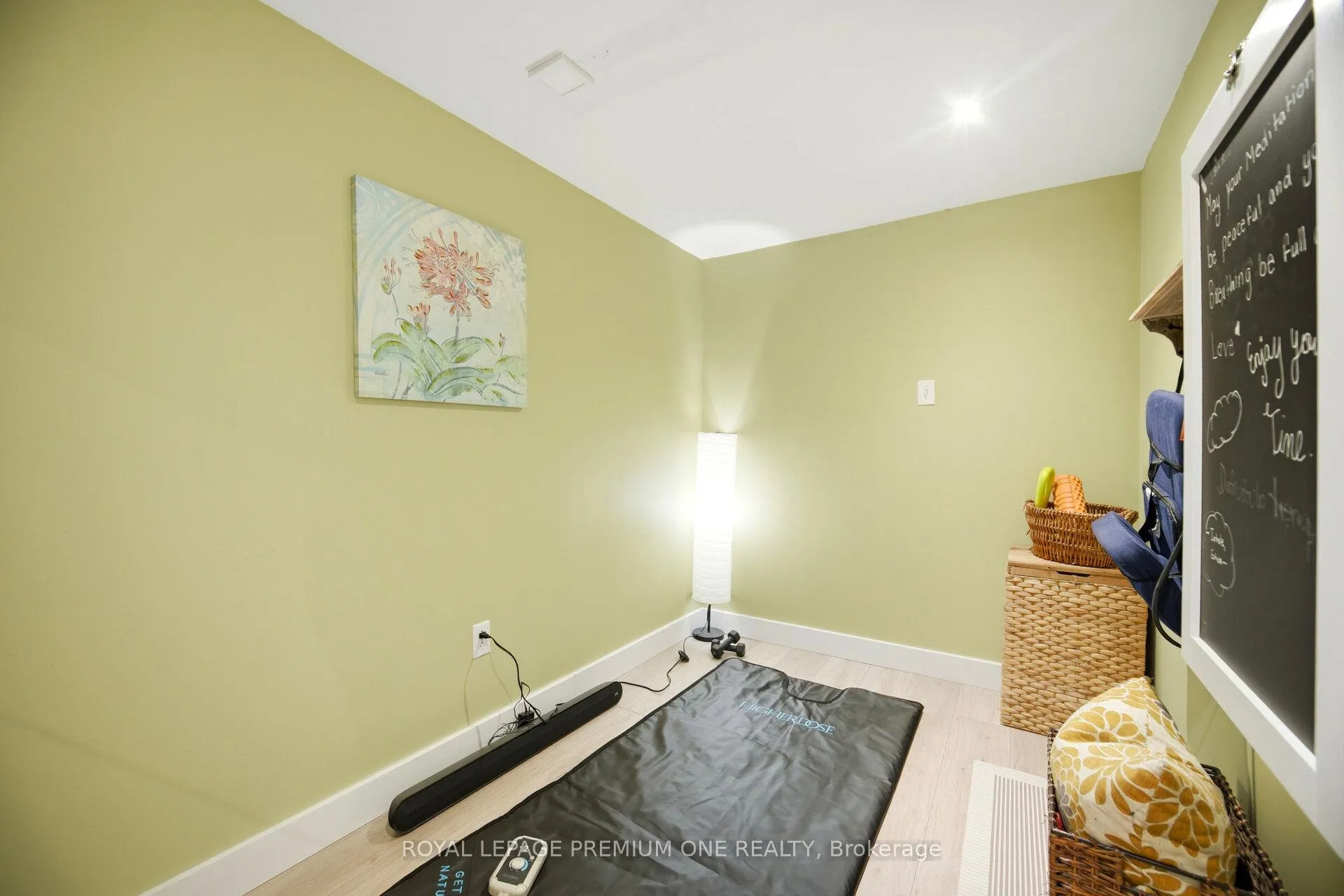 Photo 29 of 29 Appleby Drive, Brampton, Avondale — HOMEH