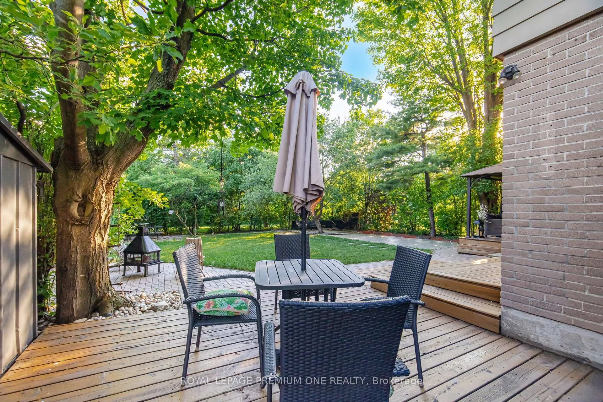 Photo 31 of 29 Appleby Drive, Brampton, Avondale — HOMEH