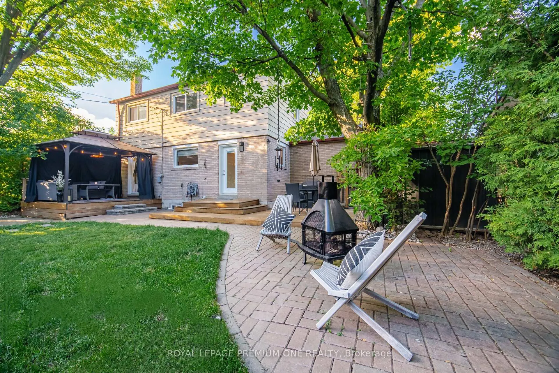 Photo 34 of 29 Appleby Drive, Brampton, Avondale — HOMEH