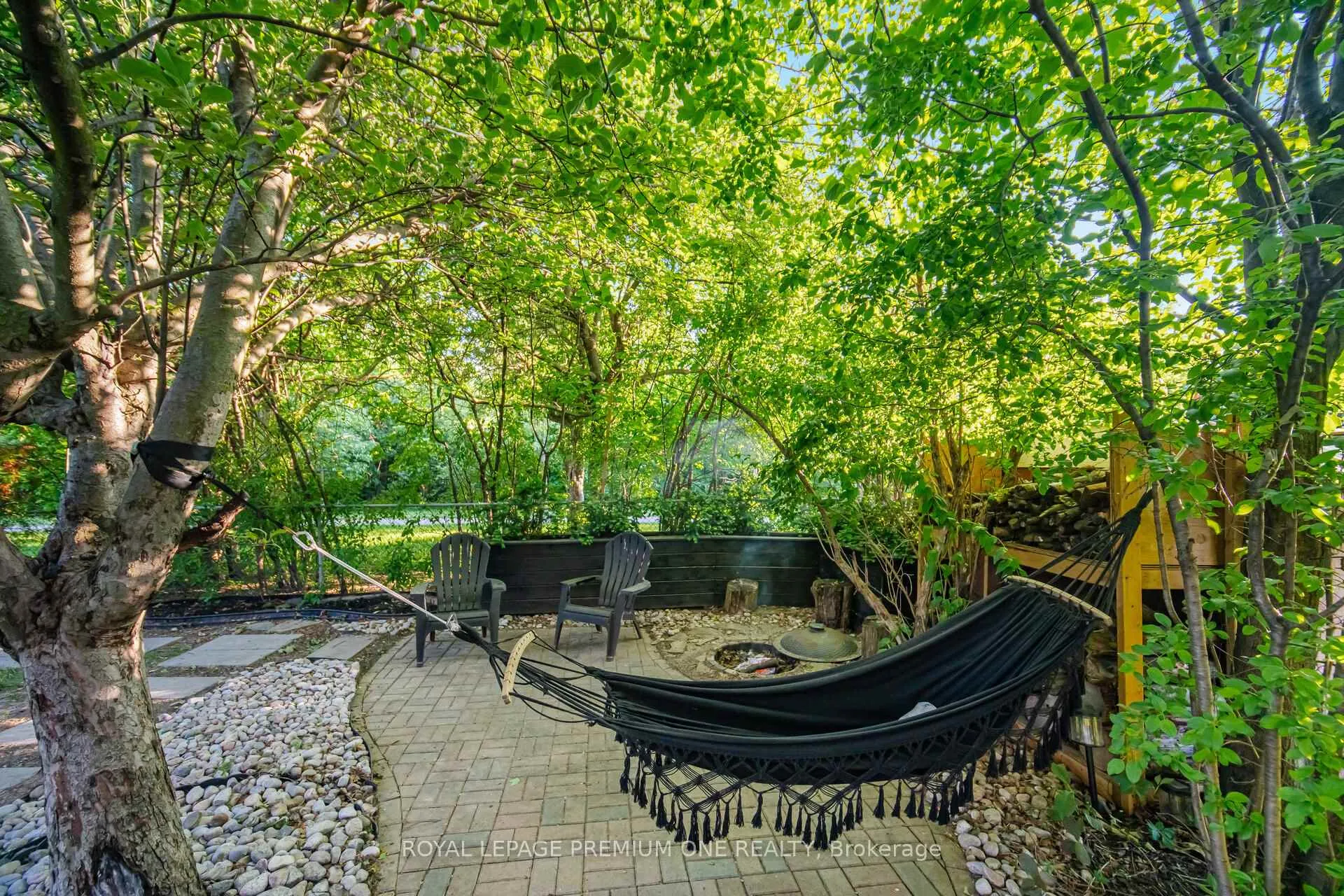 Photo 38 of 29 Appleby Drive, Brampton, Avondale — HOMEH