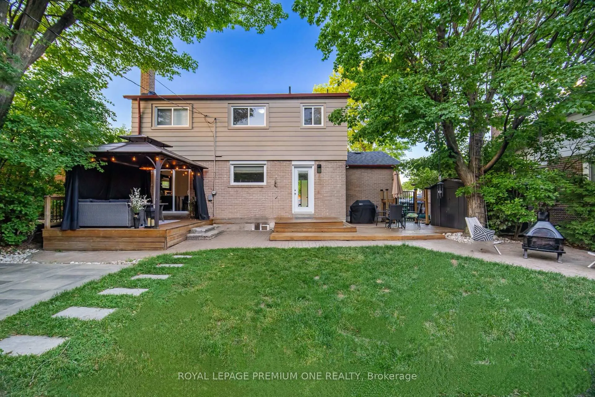 Photo 44 of 29 Appleby Drive, Brampton, Avondale — HOMEH