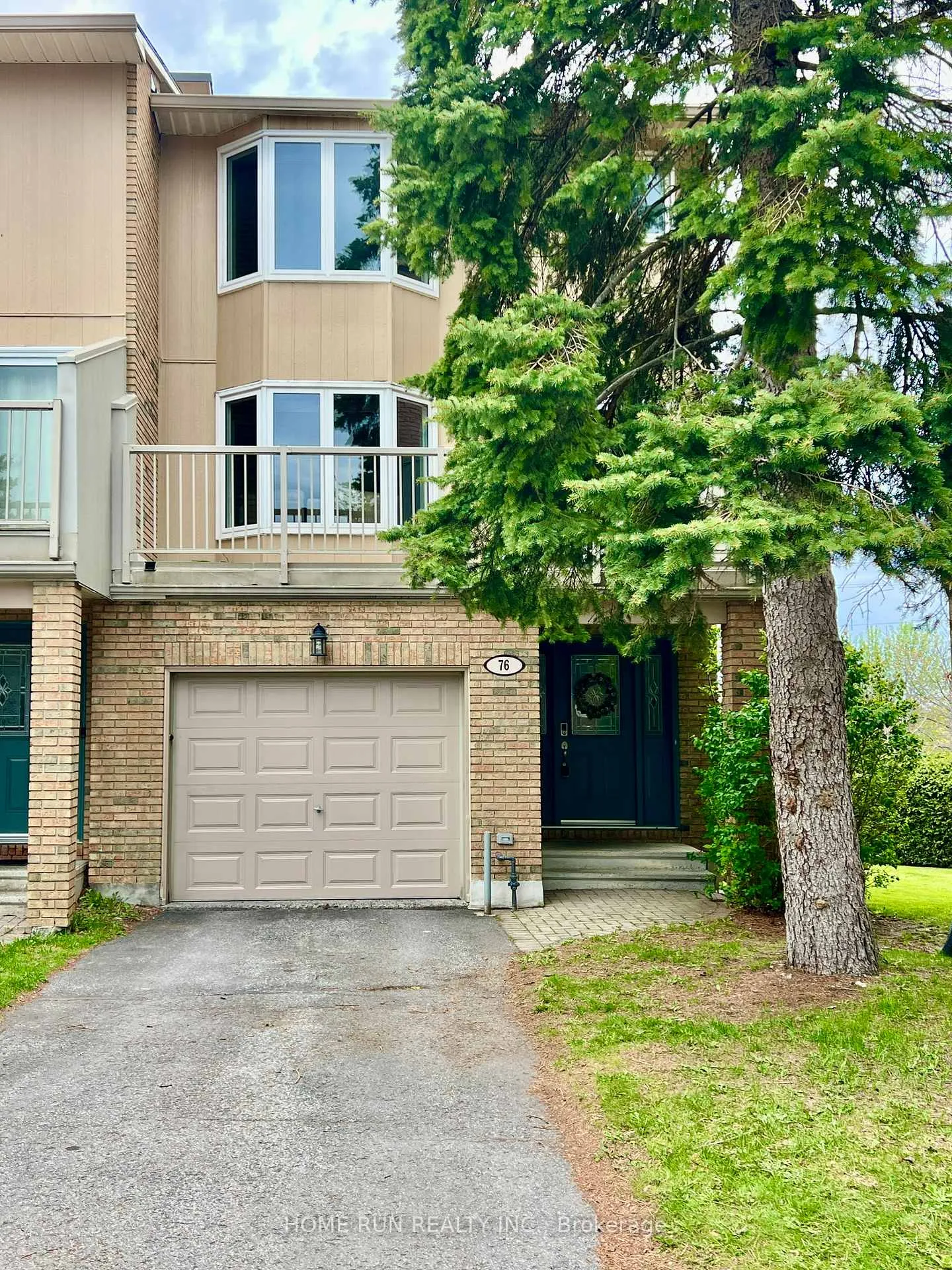 Photo 1 of 76 winbro Private, Ottawa, Hunt Club/Western Community — HOMEH