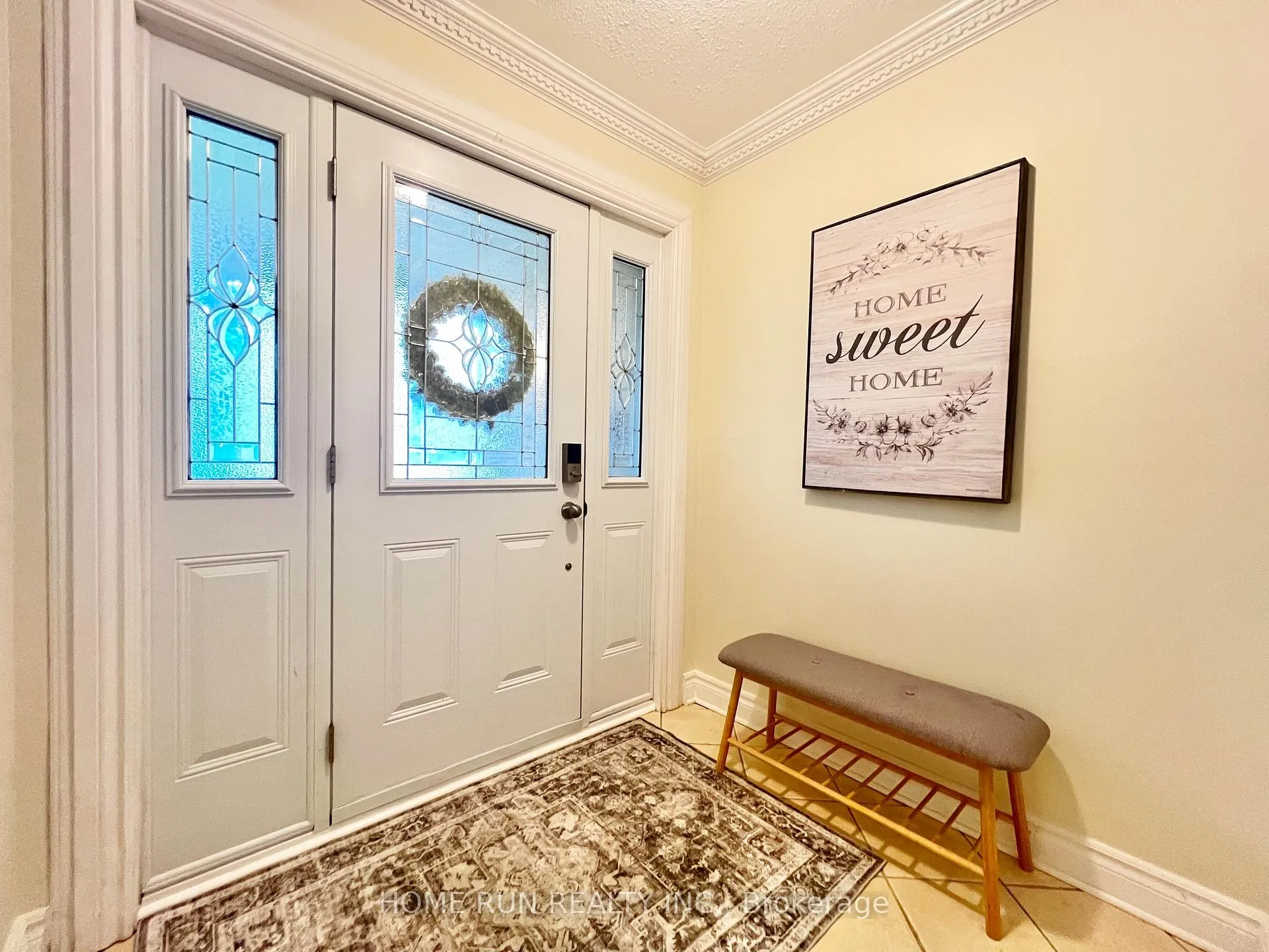 Photo 3 of 76 winbro Private, Ottawa, Hunt Club/Western Community — HOMEH
