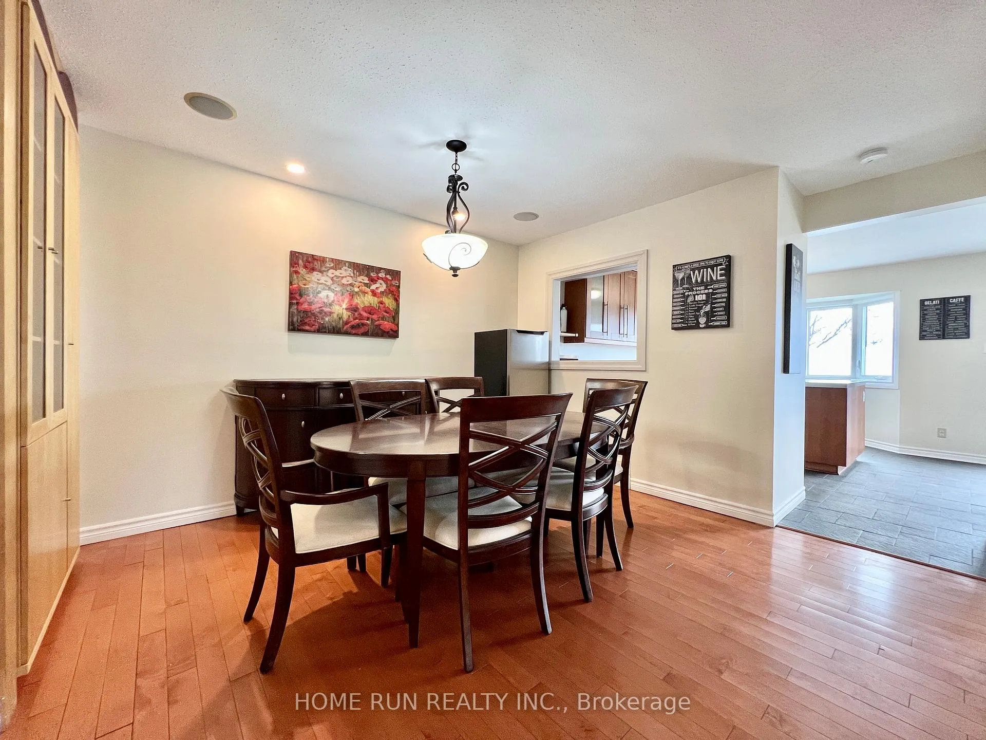 Photo 10 of 76 winbro Private, Ottawa, Hunt Club/Western Community — HOMEH
