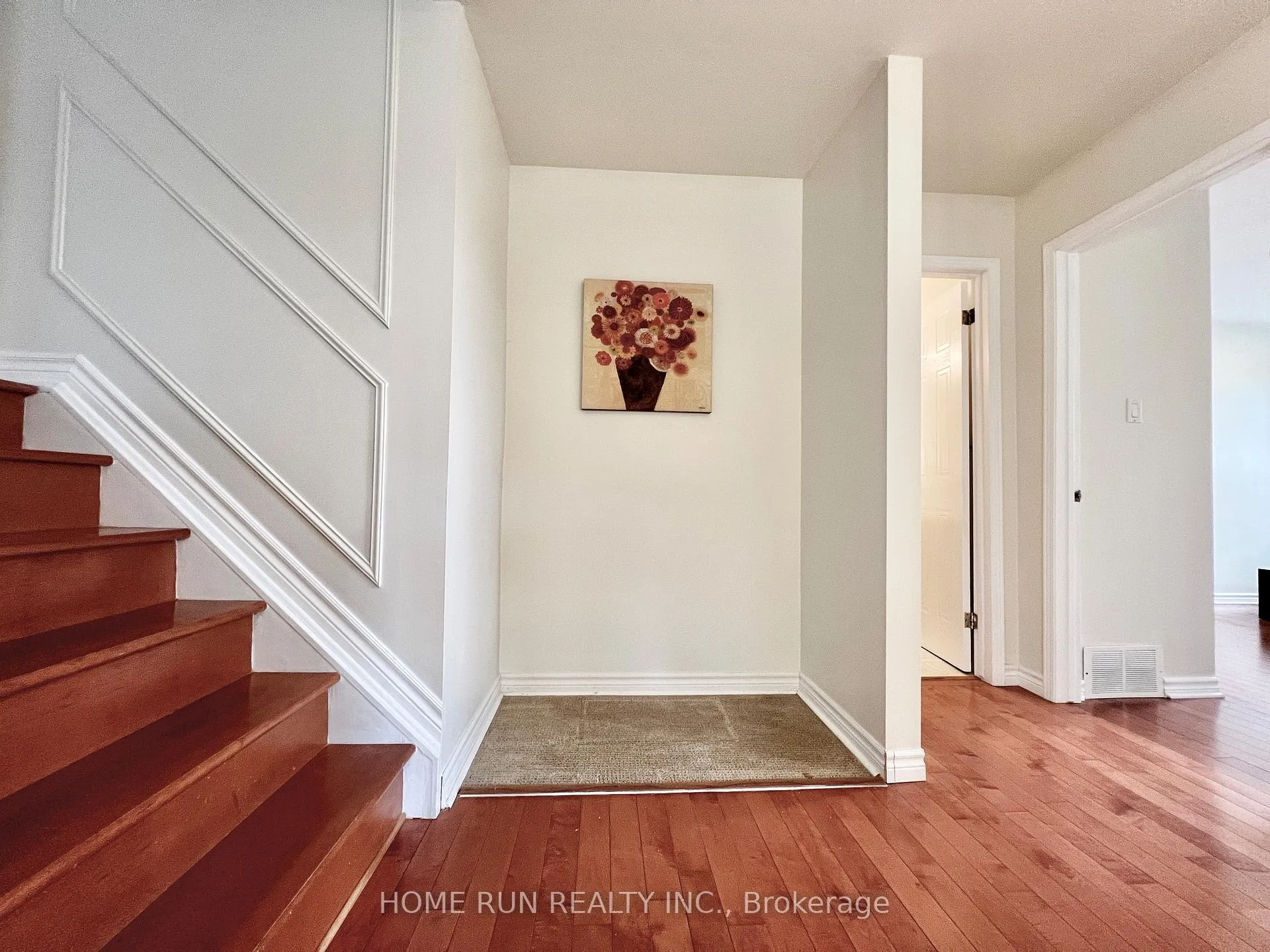 Photo 20 of 76 winbro Private, Ottawa, Hunt Club/Western Community — HOMEH