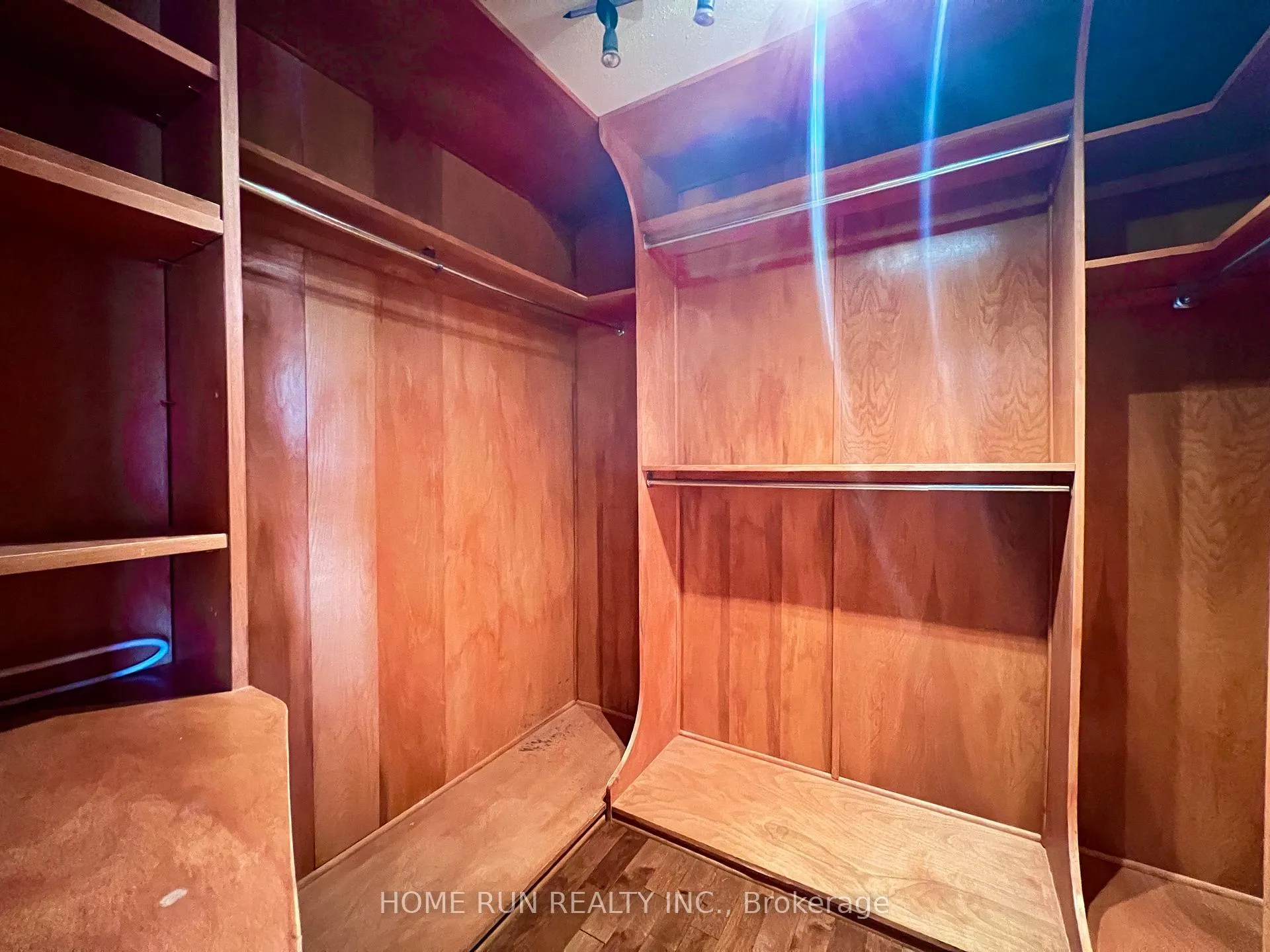 Photo 24 of 76 winbro Private, Ottawa, Hunt Club/Western Community — HOMEH