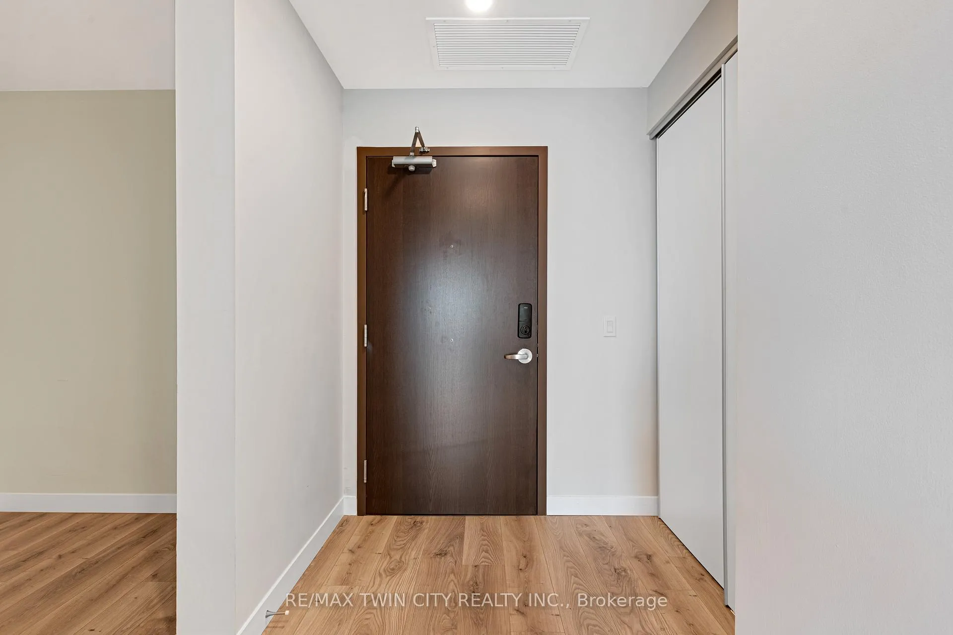 Photo 10 of Unit 1206, 60 Frederick Street, Kitchener — HOMEH