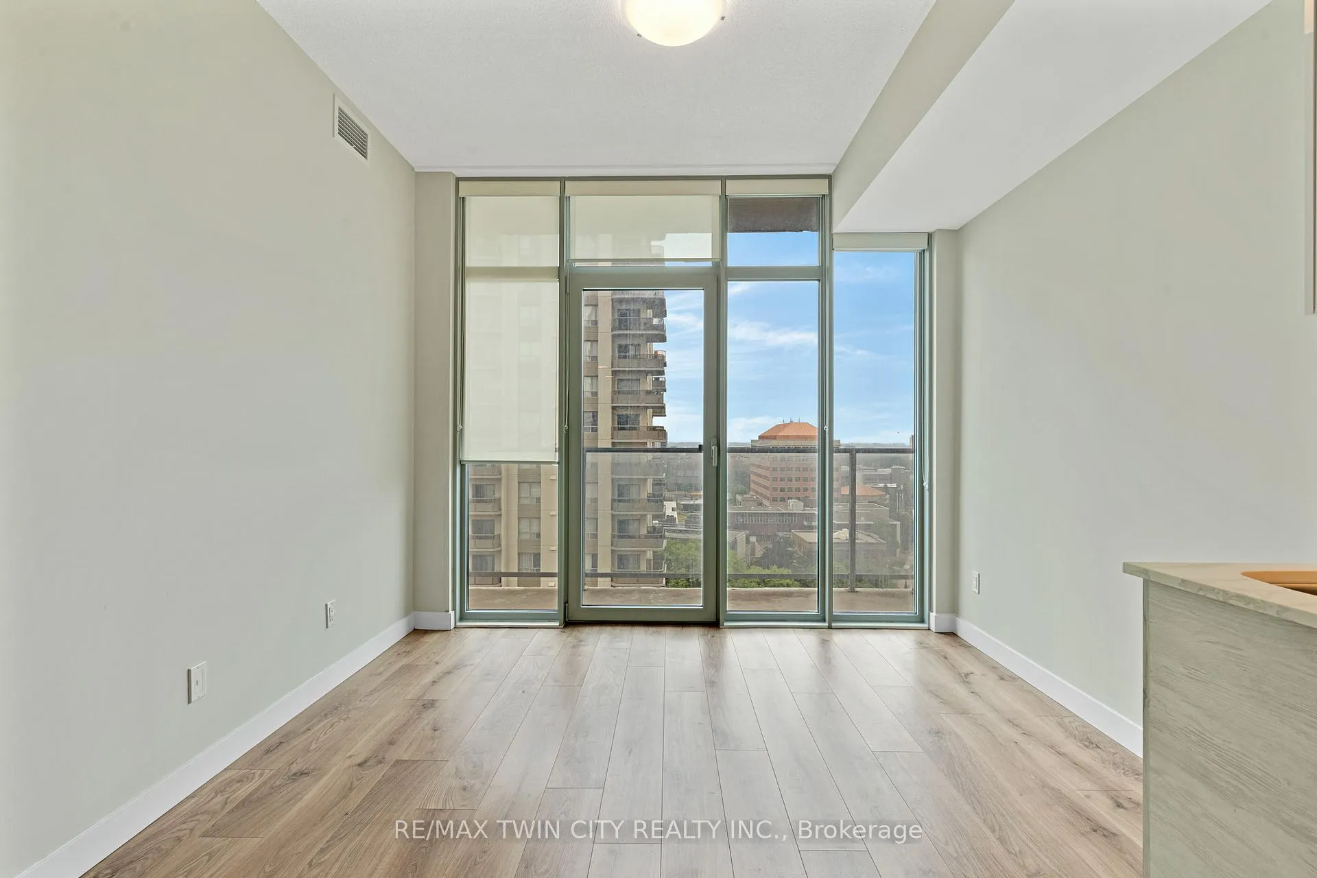 Photo 18 of Unit 1206, 60 Frederick Street, Kitchener — HOMEH