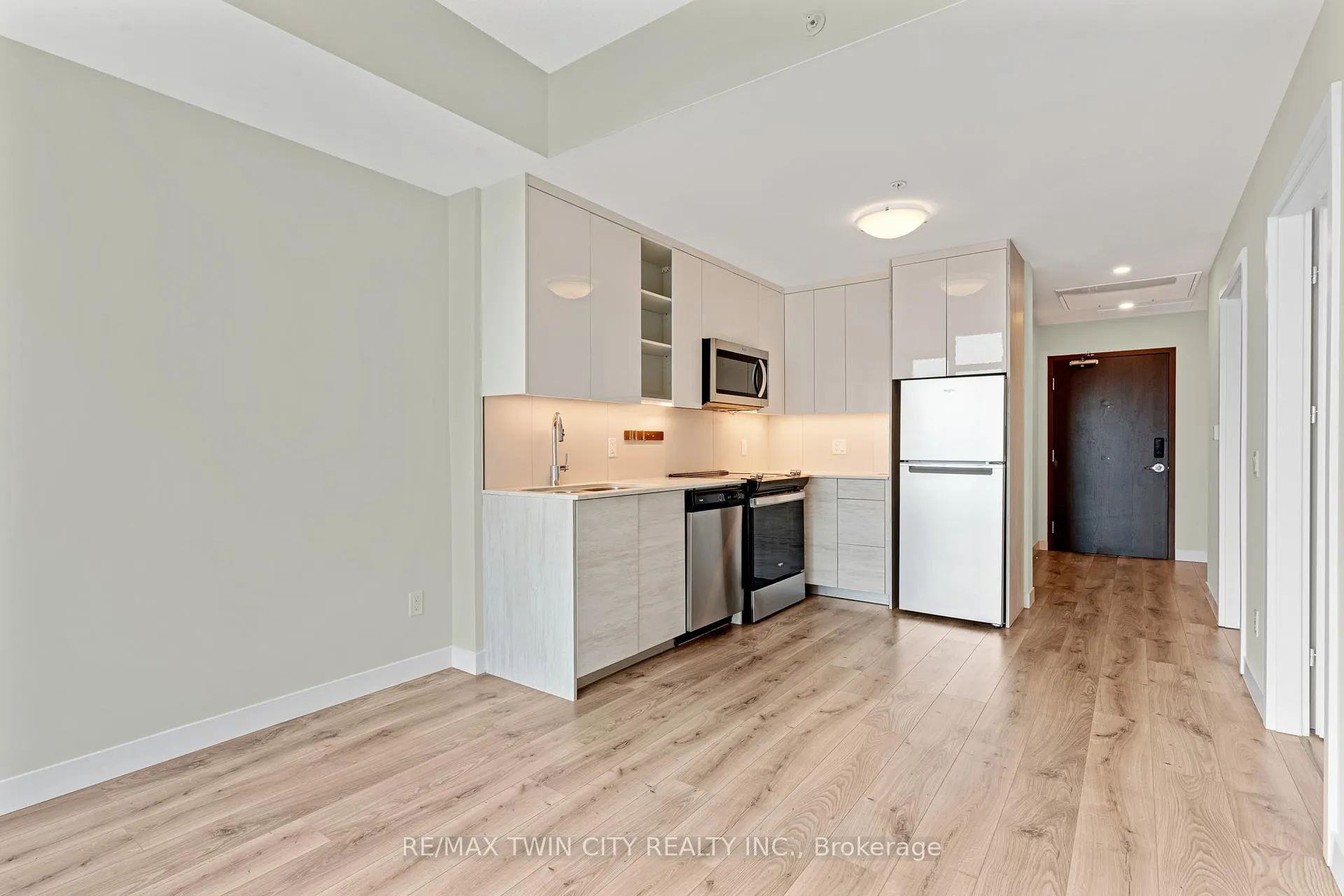 Photo 19 of Unit 1206, 60 Frederick Street, Kitchener — HOMEH