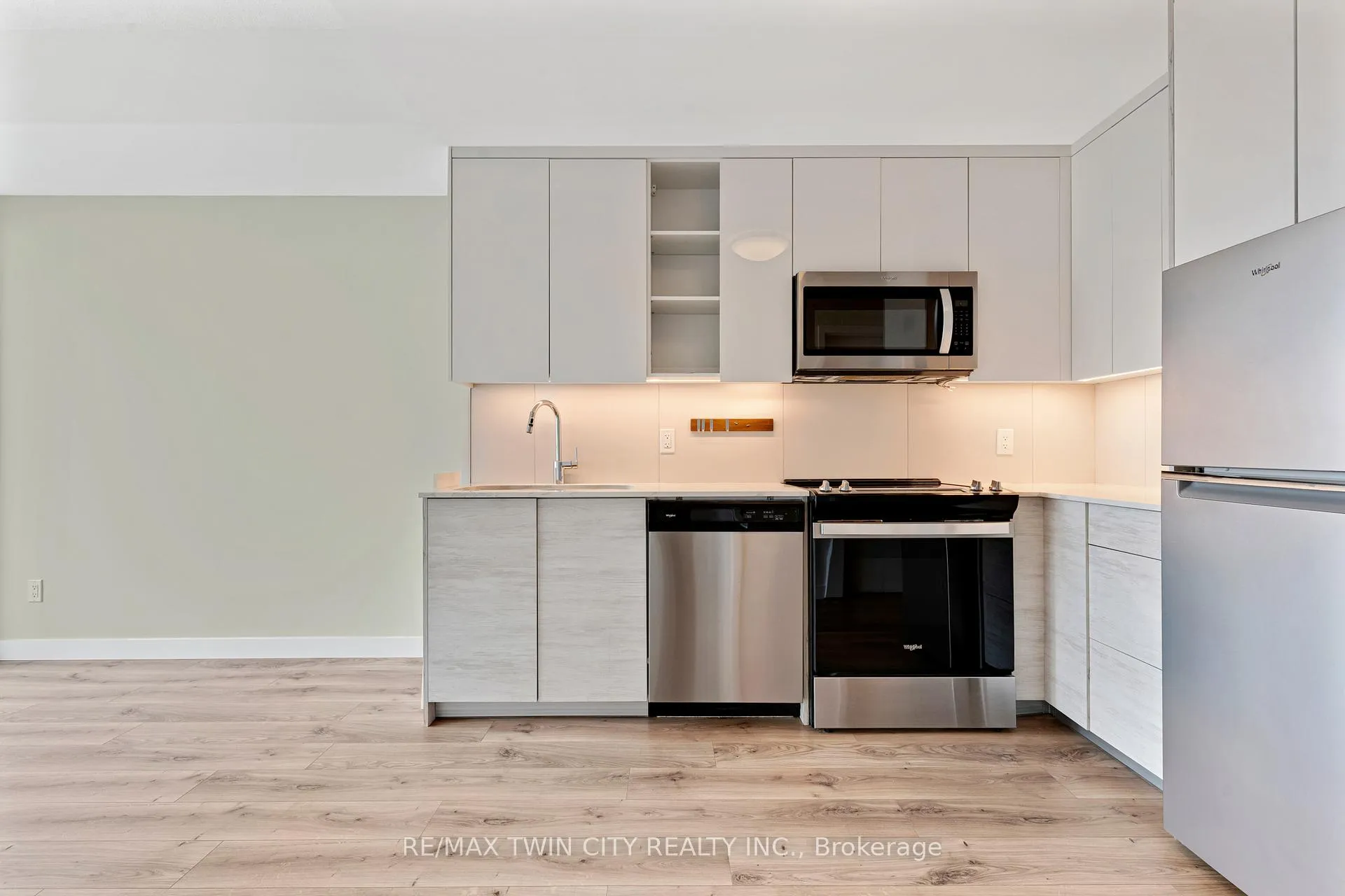 Photo 21 of Unit 1206, 60 Frederick Street, Kitchener — HOMEH
