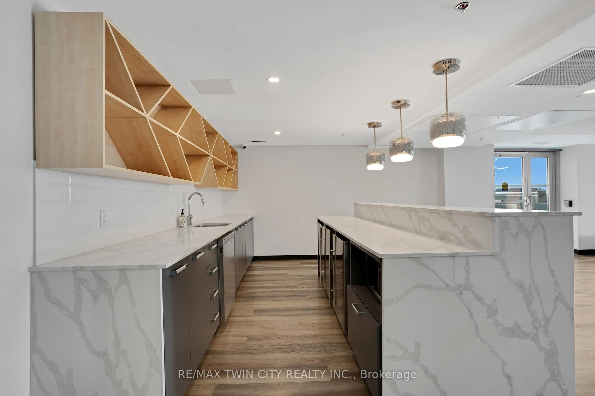 Photo 33 of Unit 1206, 60 Frederick Street, Kitchener — HOMEH