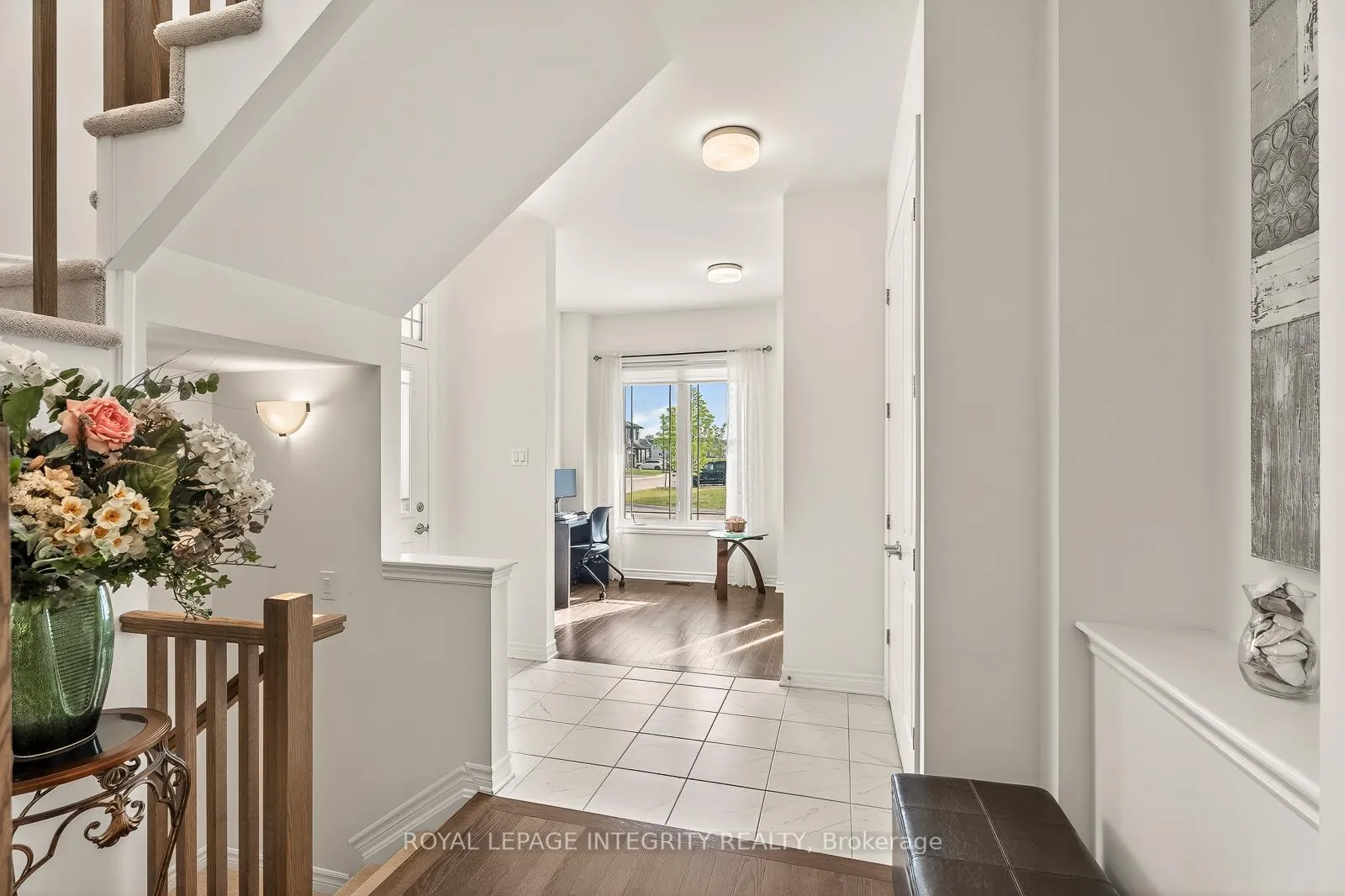 Photo 7 of 655 Persimmon Way, Ottawa, Chapel Hill South - Orleans Village — HOMEH