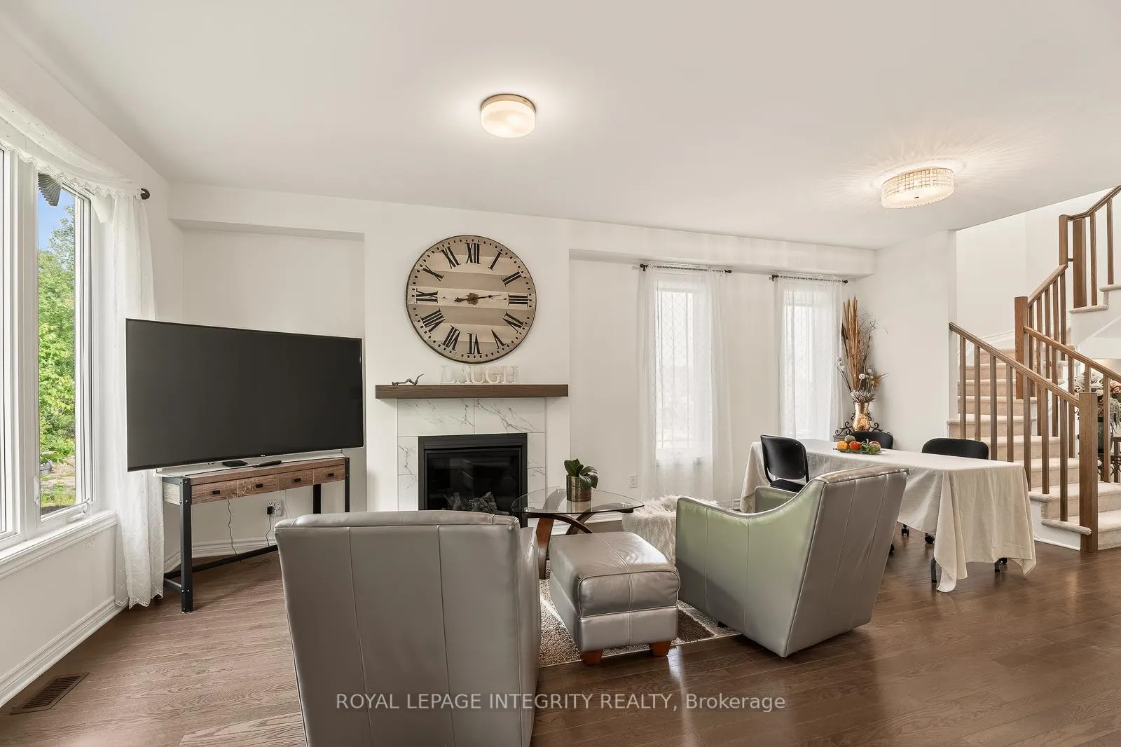 Photo 20 of 655 Persimmon Way, Ottawa, Chapel Hill South - Orleans Village — HOMEH