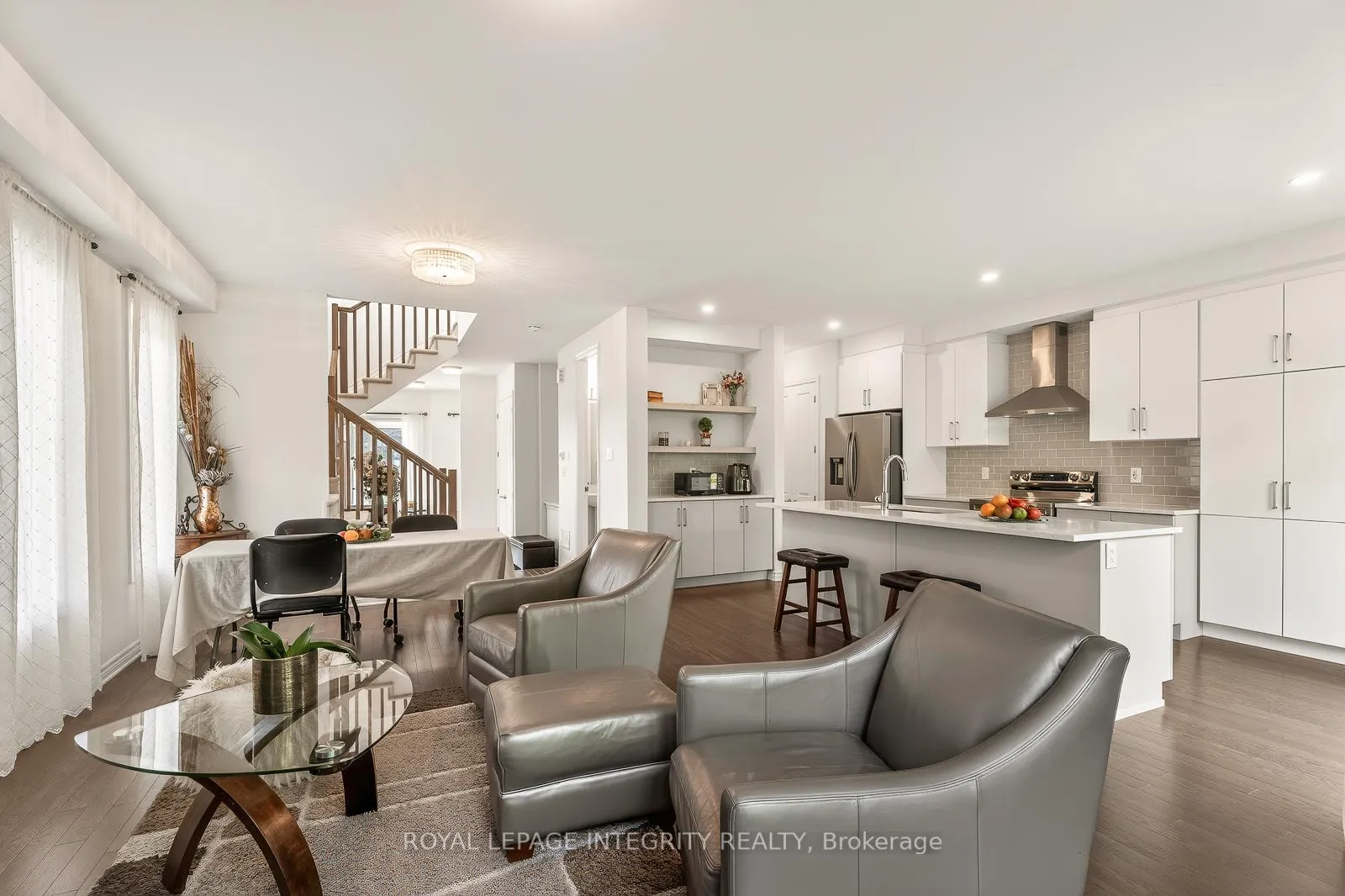 Photo 21 of 655 Persimmon Way, Ottawa, Chapel Hill South - Orleans Village — HOMEH
