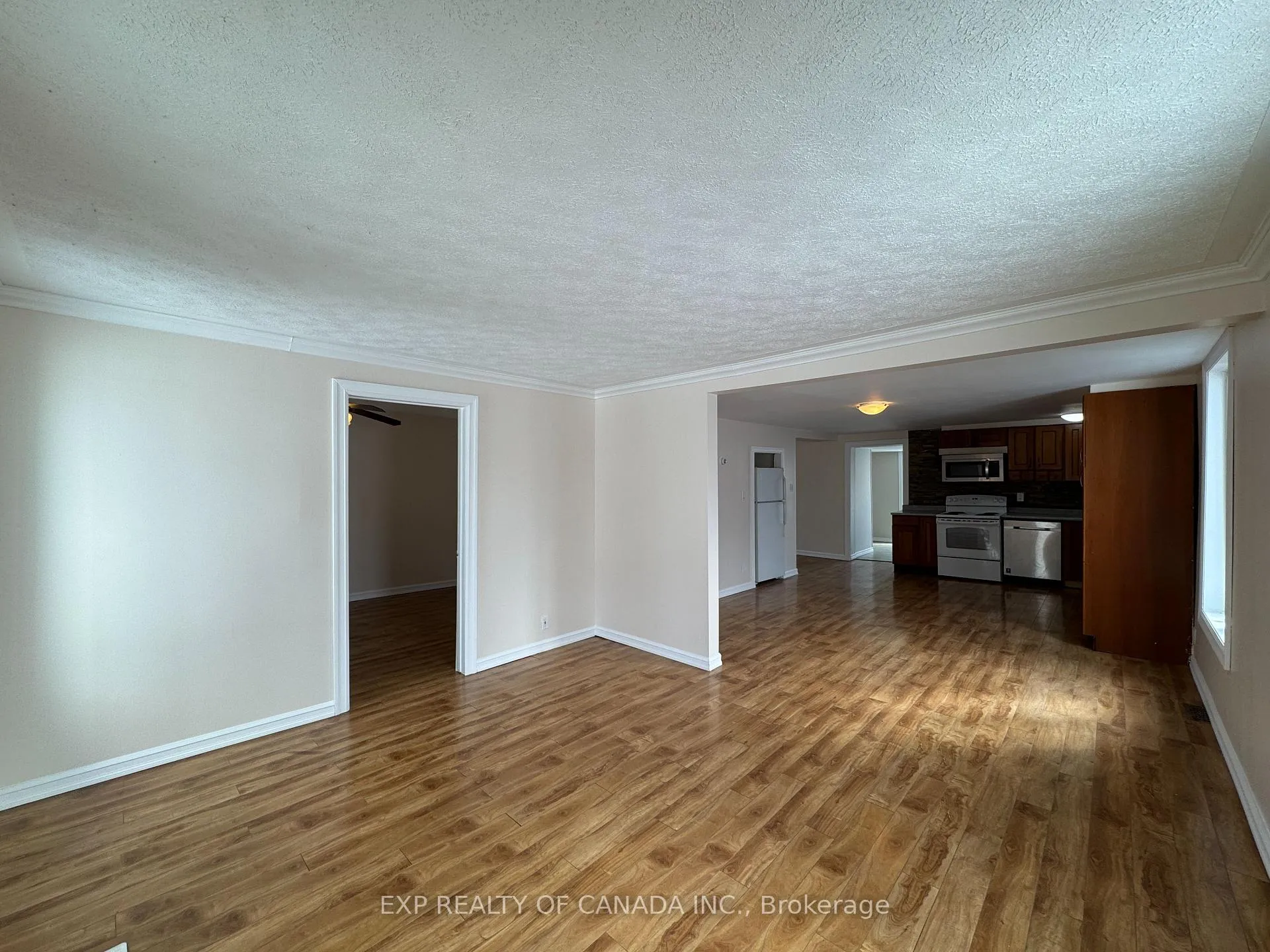 Photo 7 of 148 Elm Street N, Timmins, TNE - Central — HOMEH