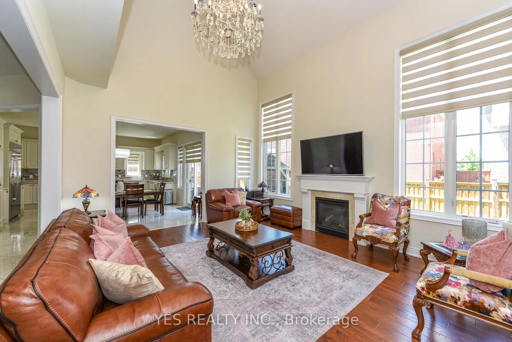 Photo 10 of 86 Quintette Close, Brampton, Toronto Gore Rural Estate — HOMEH